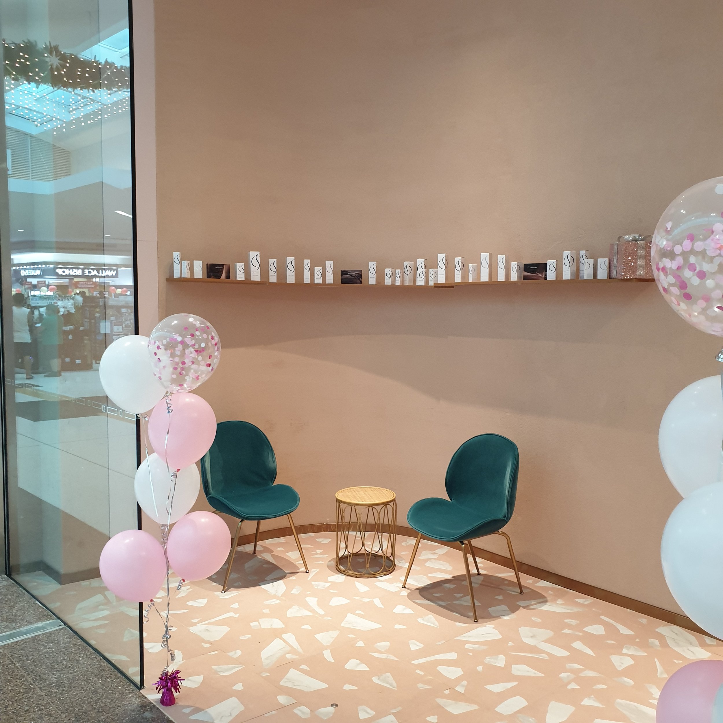 Beauty hub chermside interiors.jpg