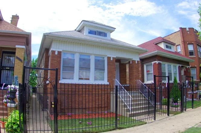 Richmond_Front.jpg