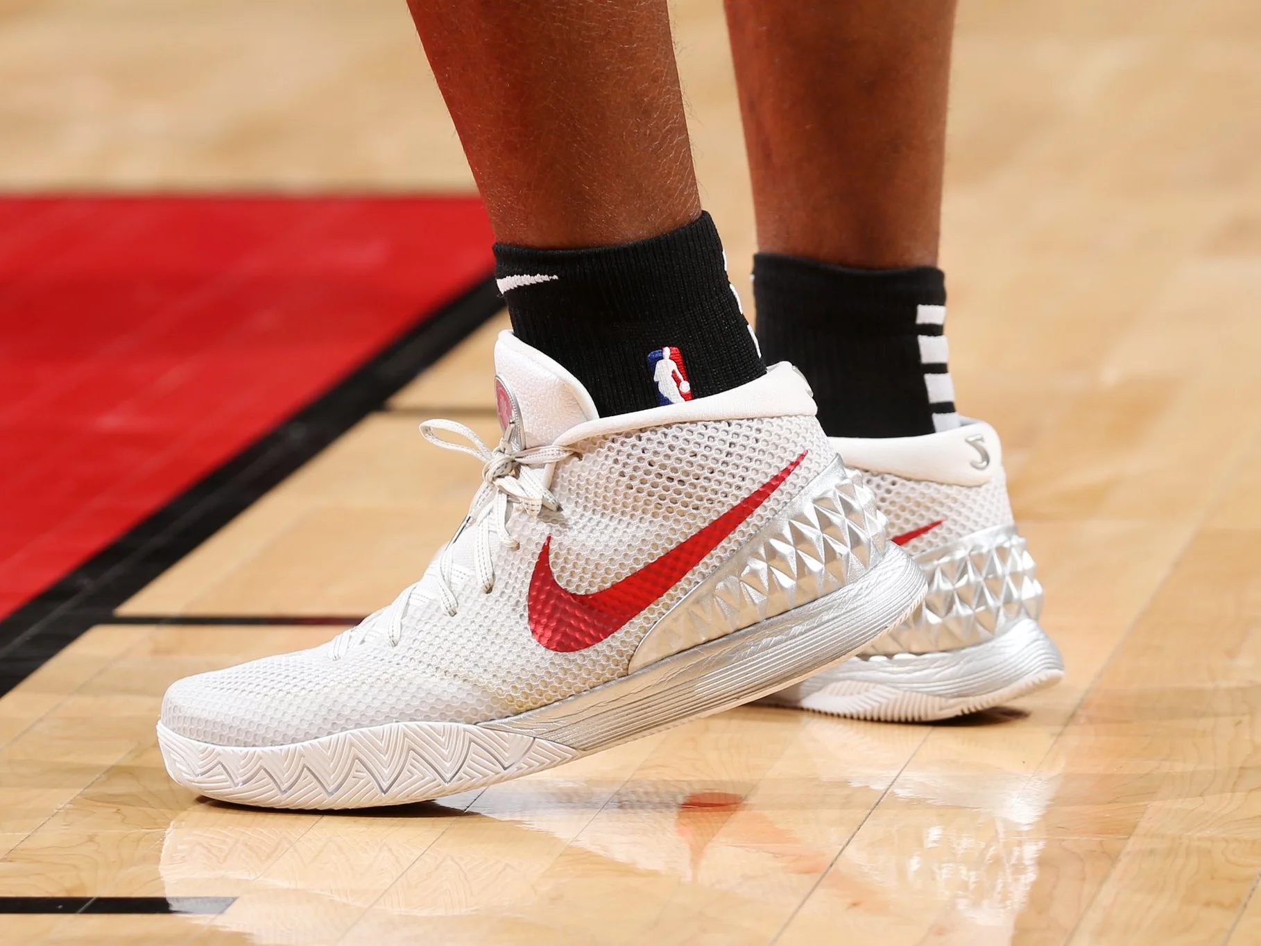jodie-meeks-double-nickel-kyrie-1.jpg