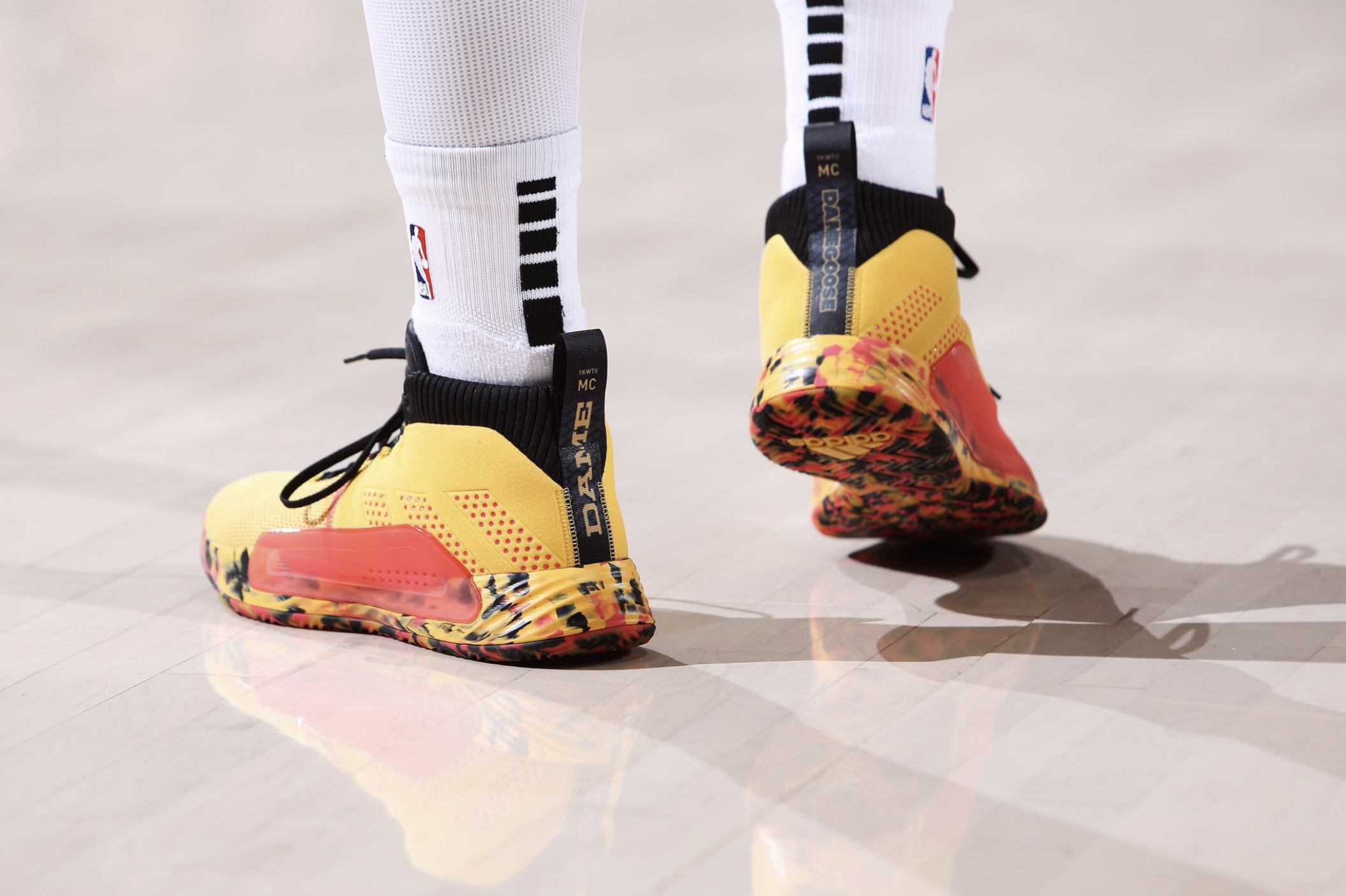 Damian-Lillard-Adidas-Dame-5-Dame-Goose-bike2.jpg