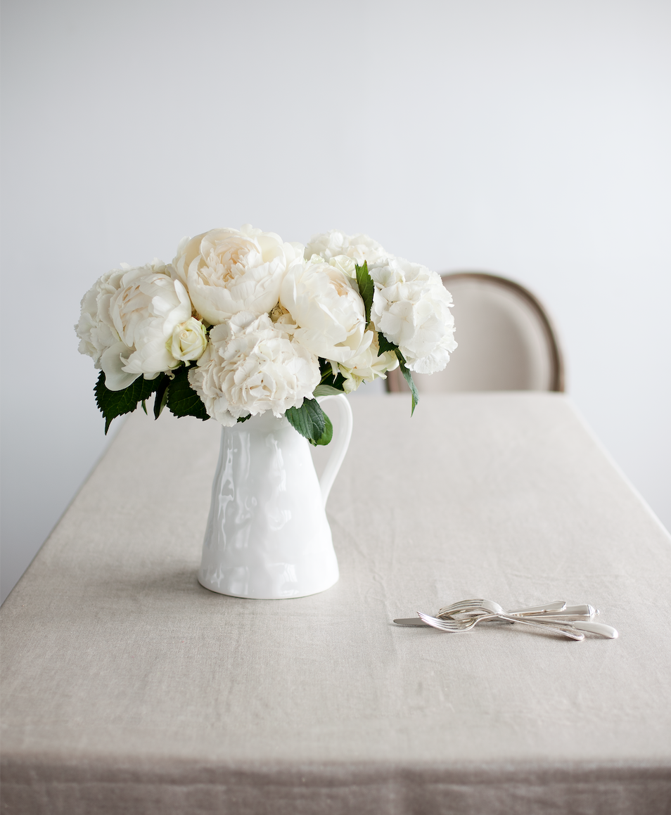 white-peonies.png