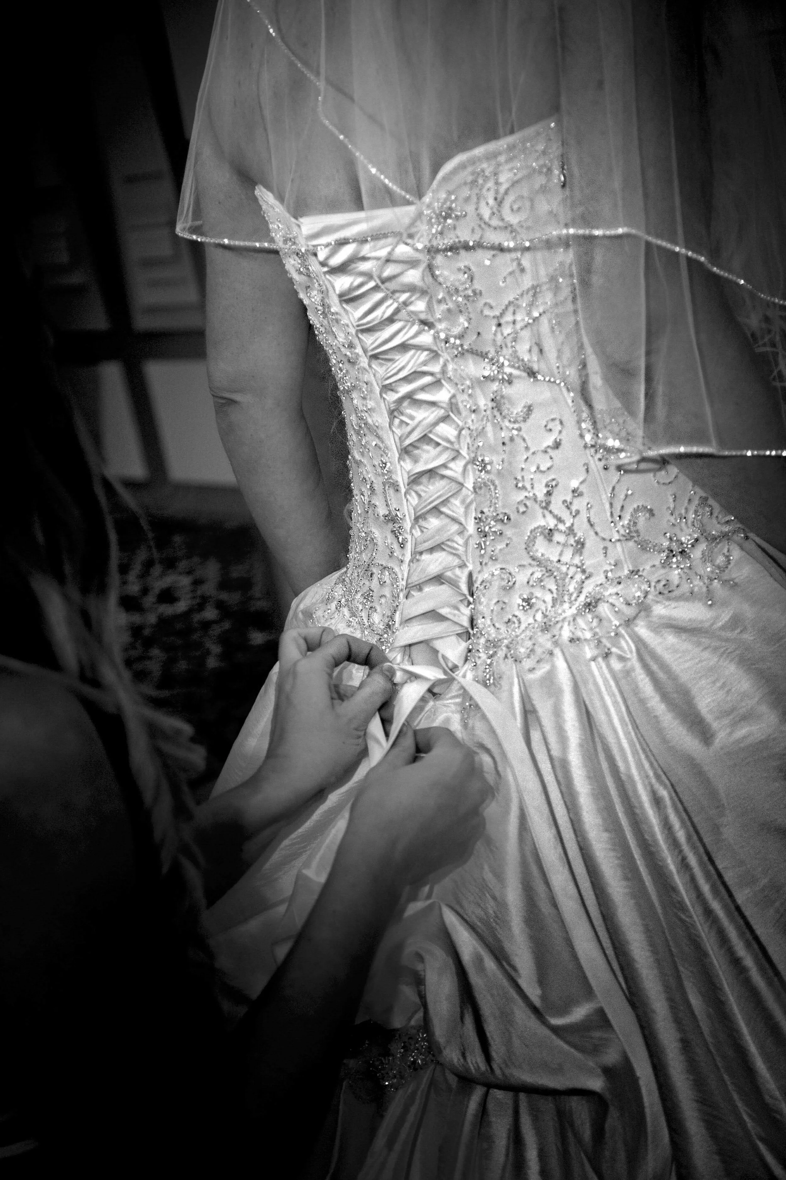 Erin&Brian weddding day 3-22-14 Tammy 311-2.jpg