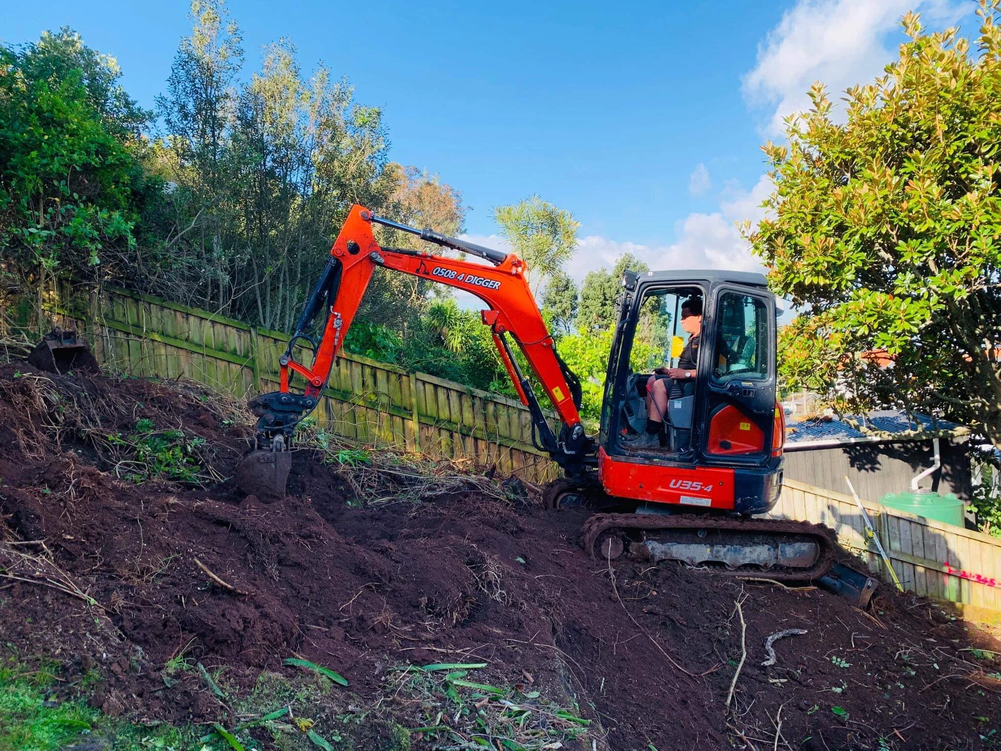 Site Clearing Digger 5.jpeg