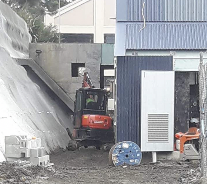 Tight Access-Limited Access Earthmoving-Earthworks Auckland - Leaking Basement Excavation - 0808 4 DIGGER 2.png