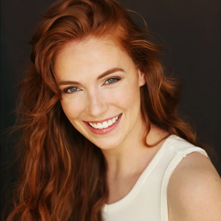 STEPHANIA | Ericka Goss