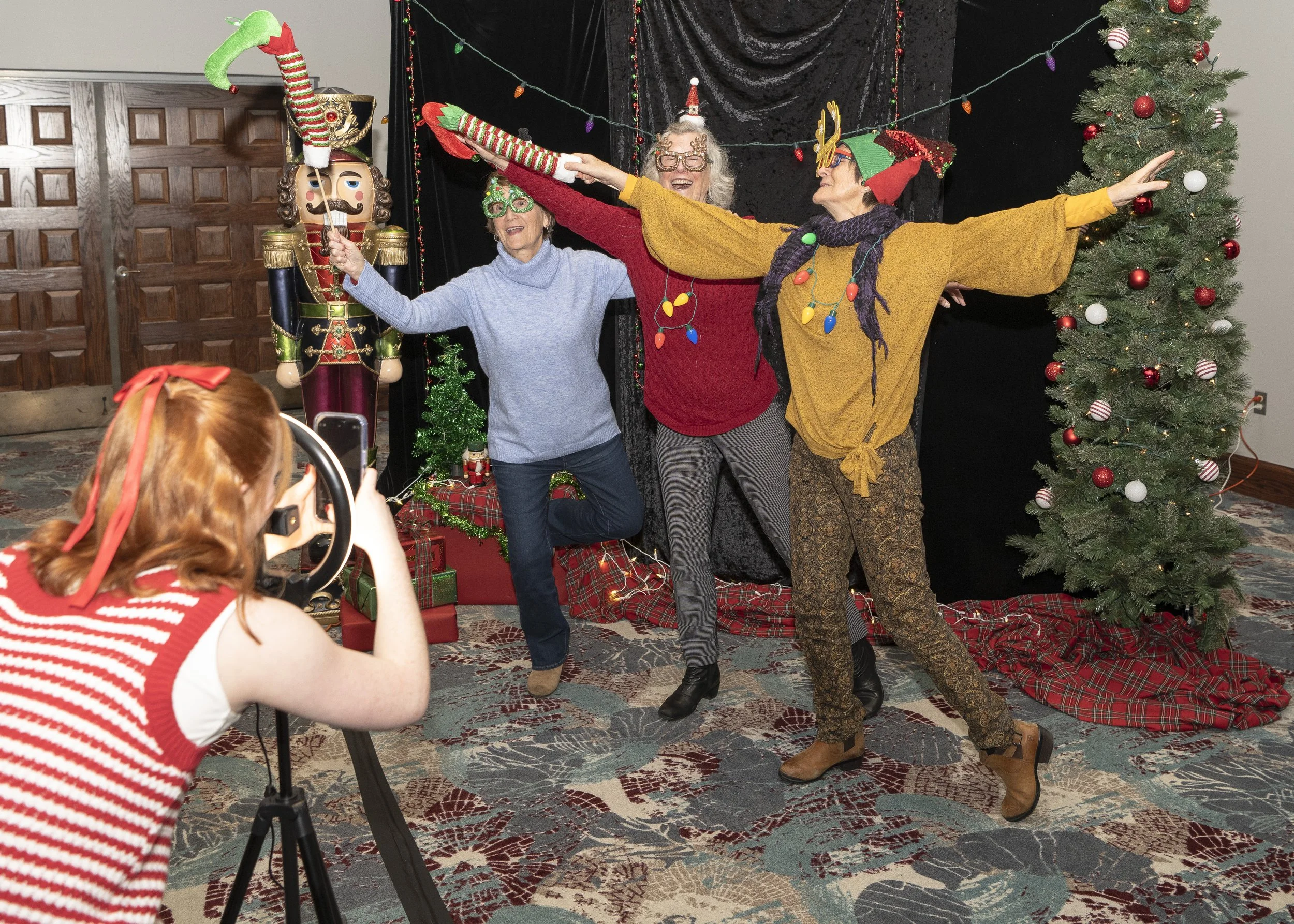 Cracked Nuts Pre-Show Photobooth - Photo by Ray Nard Imagemaker.JPG