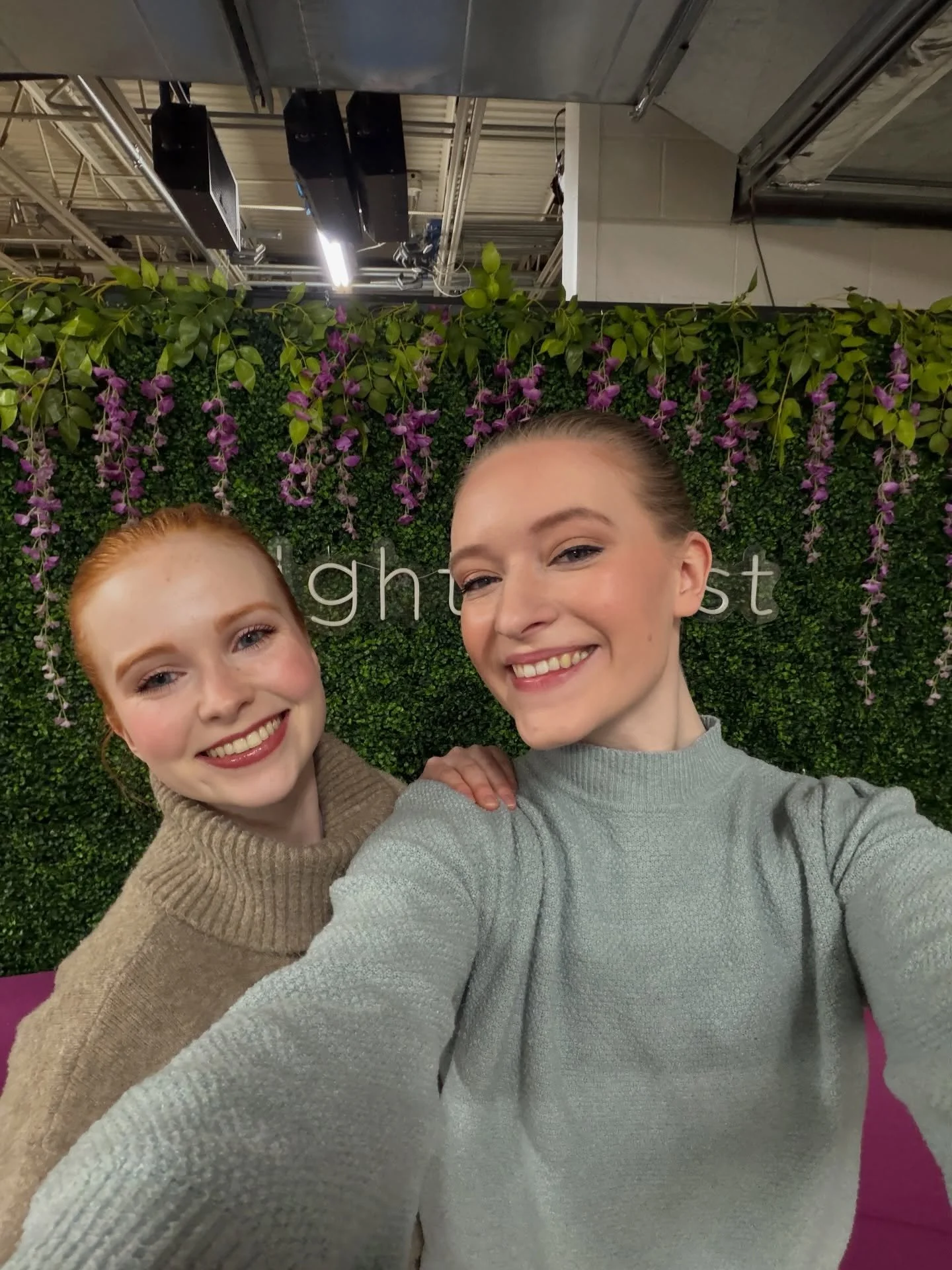 Catch us on @eightwest8 at 11am and again at 3pm today! Isabelle and Bronwyn were able to share some information about our upcoming shows of EMBER and perform a short excerpt from the show.

Don&rsquo;t miss out! Get tickets now at deosballet.com 🎟️