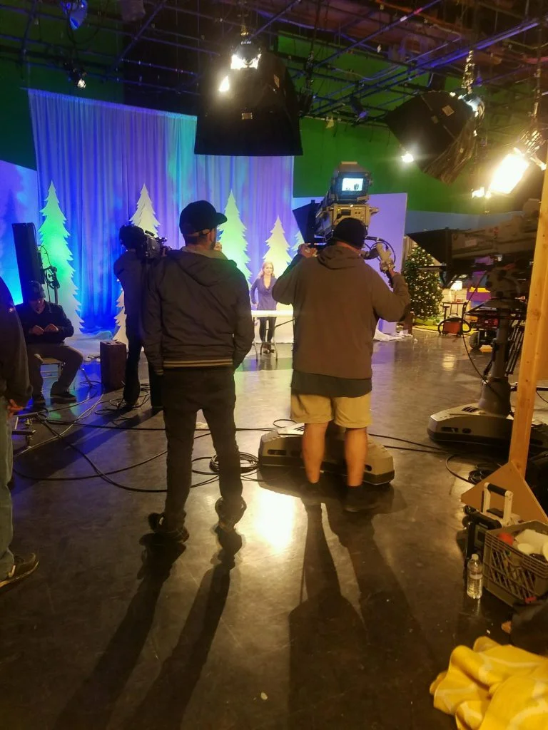 LIVE #24HoursofMerry on YouTube With Cricket Wireless