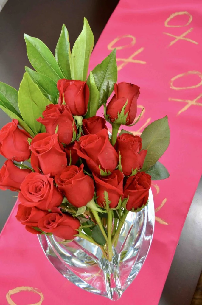 DIY XOXO Tablecloth and Table Runner