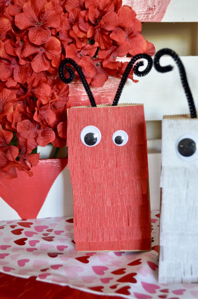 DIY Fringed Bags For Valentine's Day