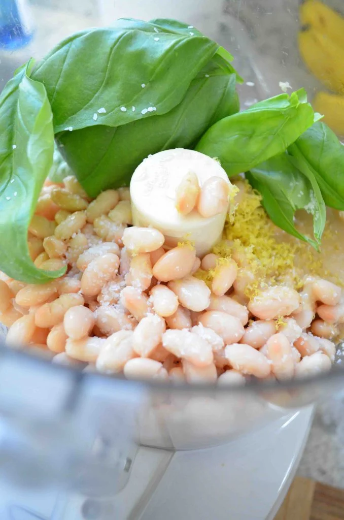 Lemony White Bean and Basil Hummus