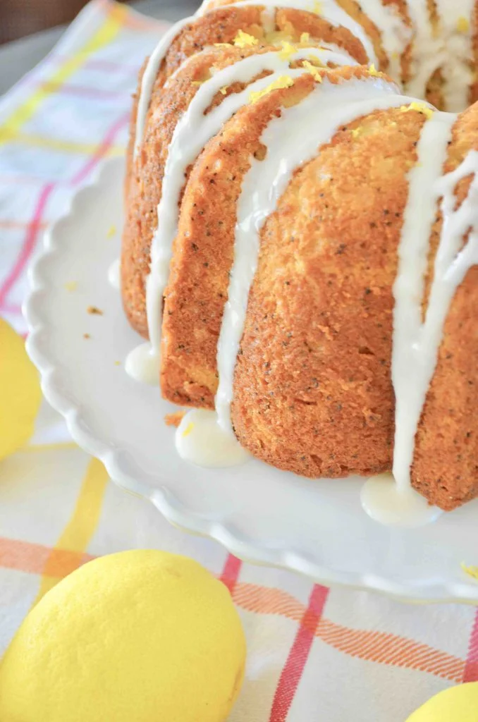Lemon Poppy Seed Pound Cake