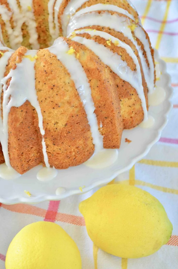 Lemon Poppy Seed Pound Cake