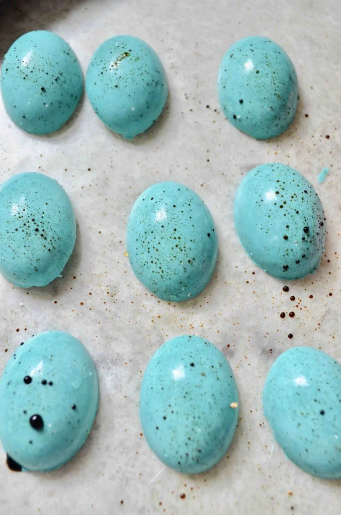 Speckled Egg Cupcakes