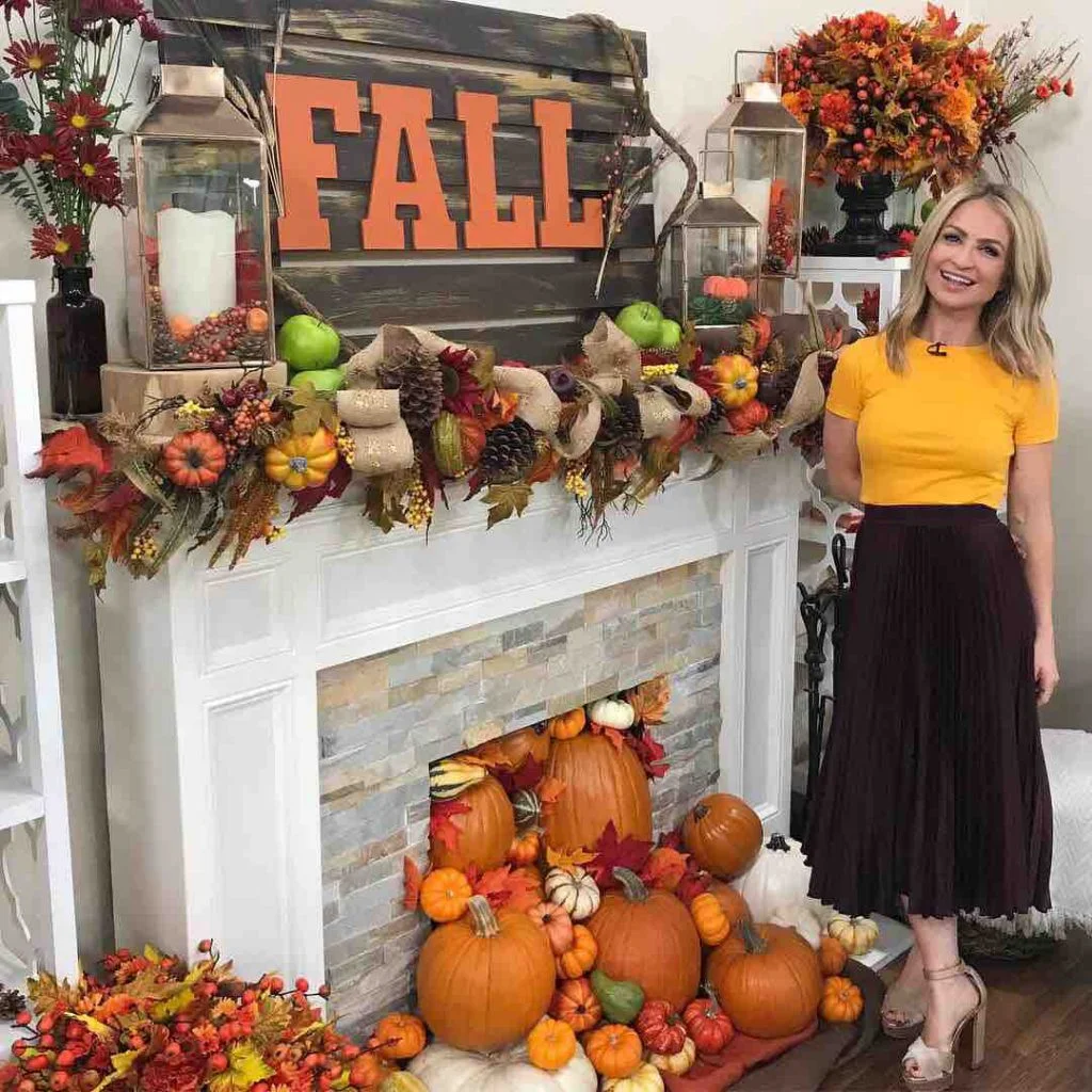 DIY Fall Mantle