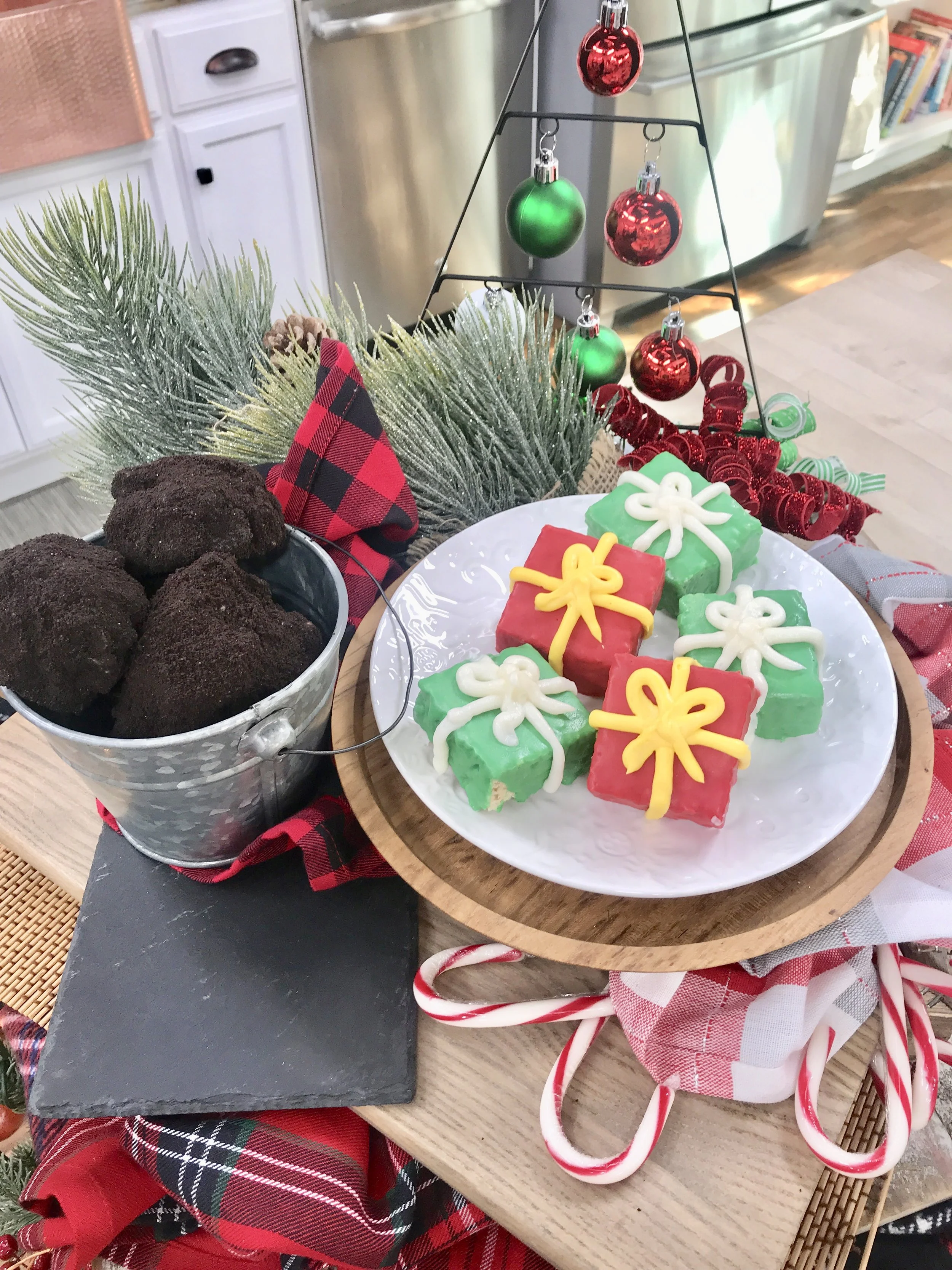 Lump of Coal Treats for Christmas 