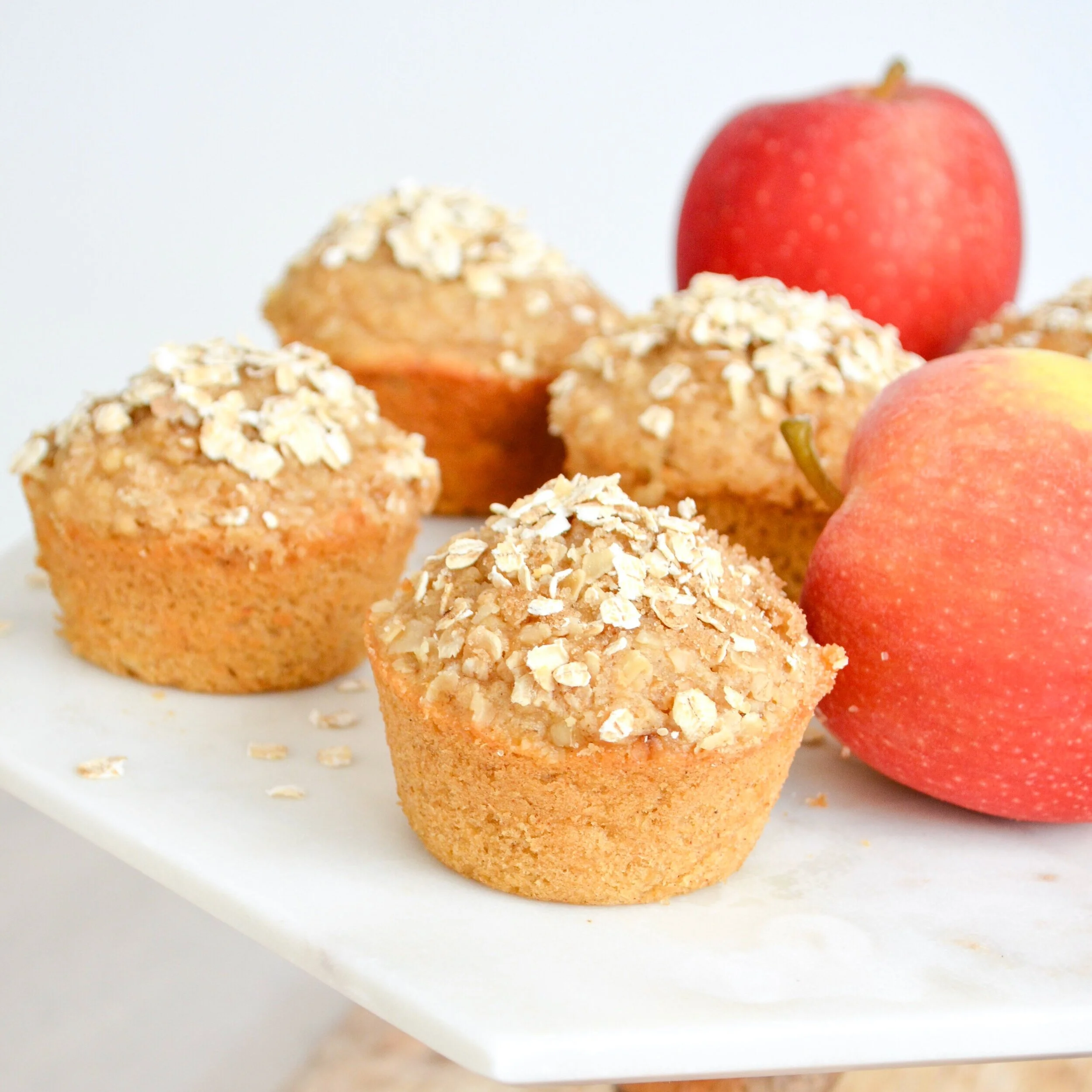 Apple Cinnamon Oatmeal Muffins 