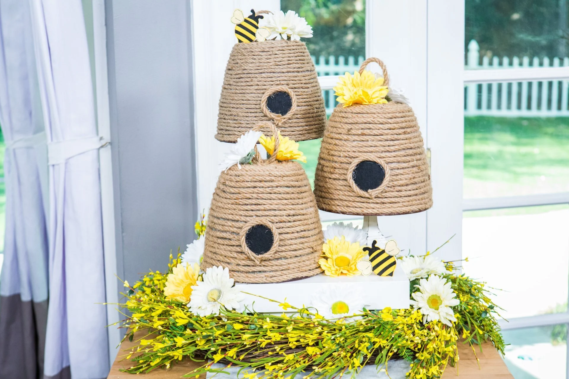 DIY Bee Hive Centerpiece 