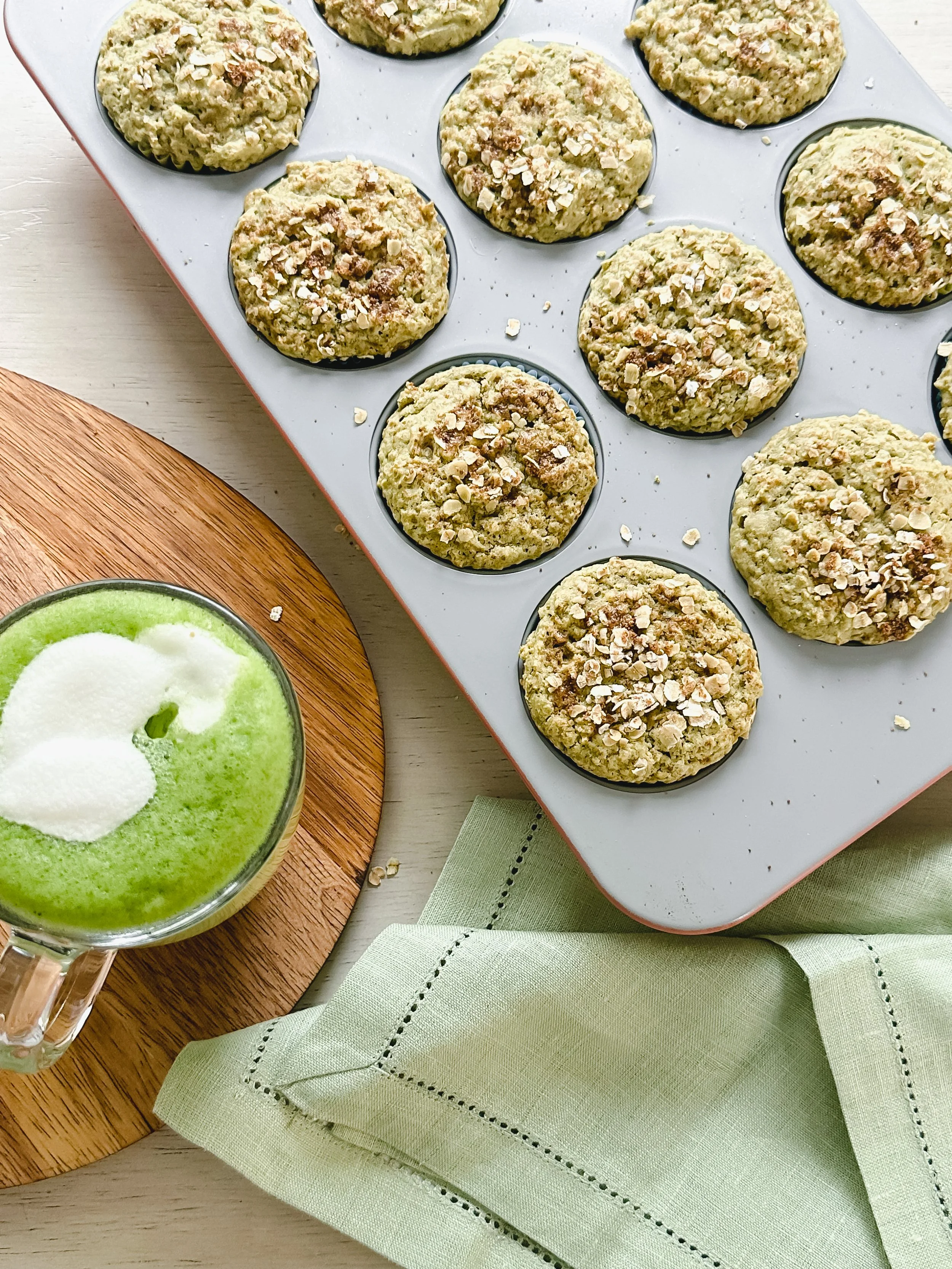 Matcha Oatmeal Muffins 