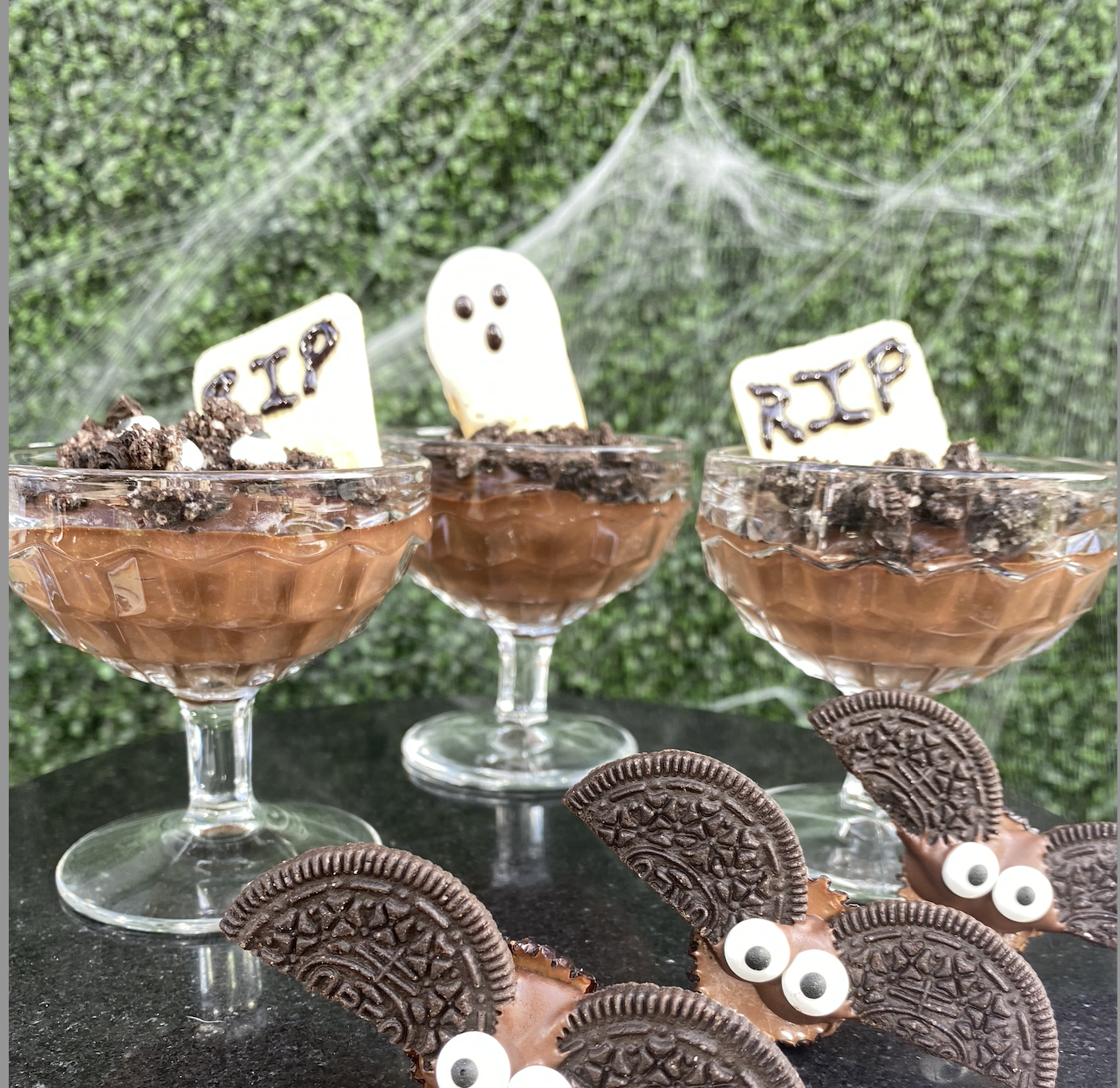 Halloween Dirt Cups 