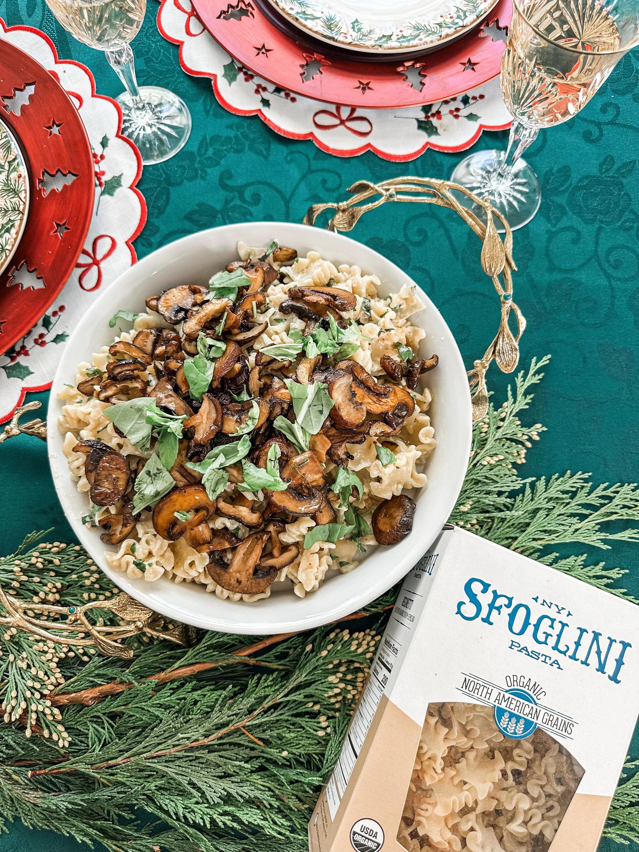 White Wine Mushroom Pasta 