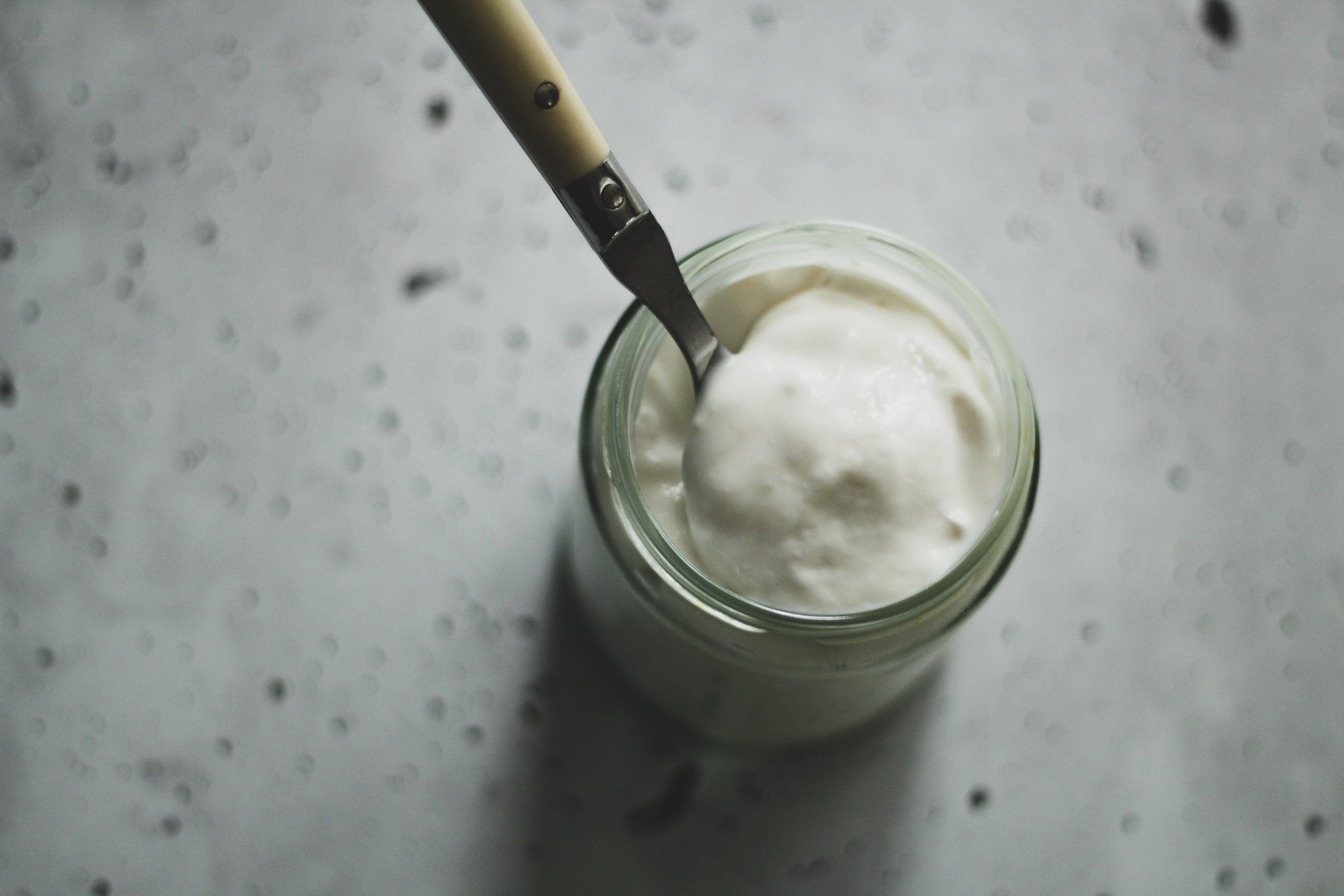 Coconut-yoghurt-home-made-simple-thick-4