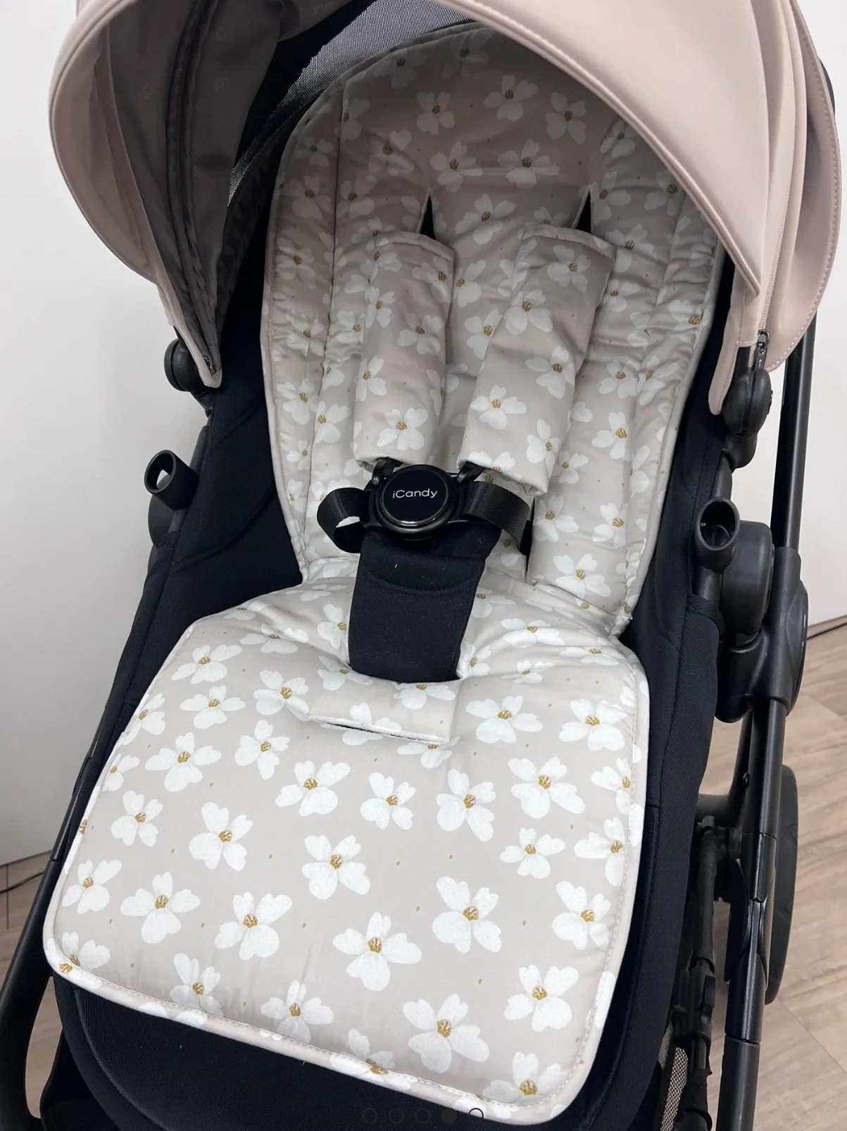 Pram Liner - Lottie D.jpg