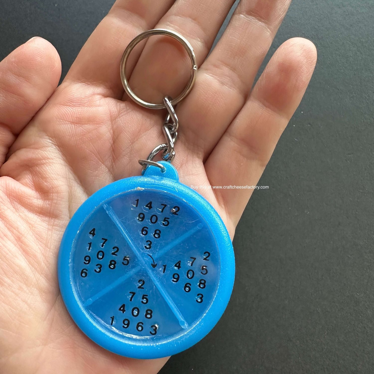 Vintage dexterity game keychain keyring —