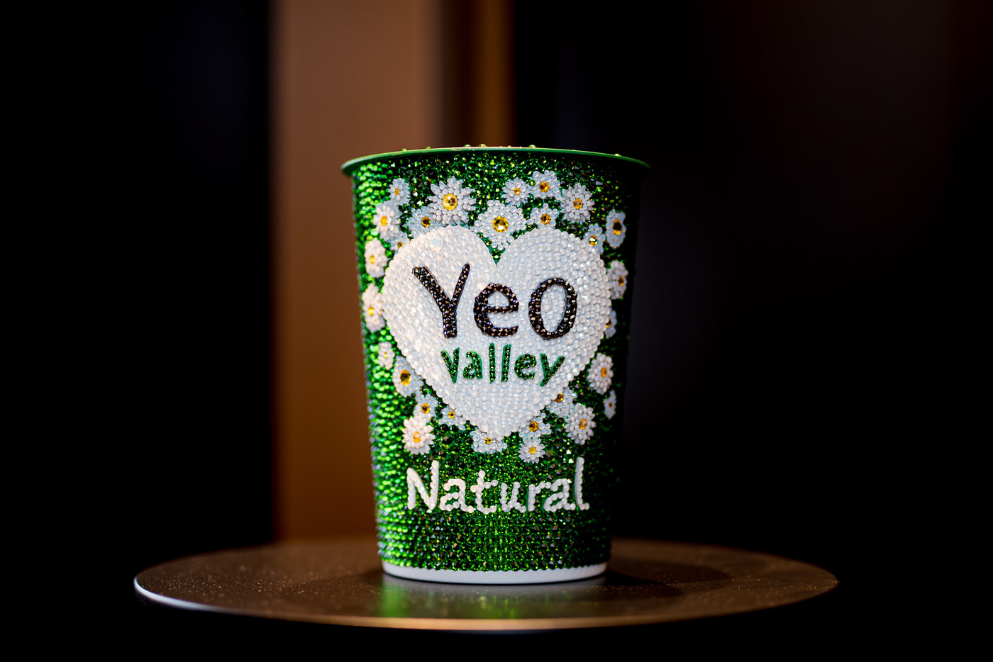 Yeo_Valley_Yogurt_Pot.jpg