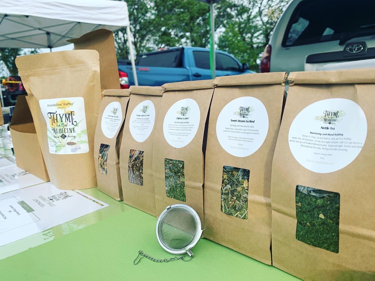 79841D7E-9B0B-405C-8016-A89F73E31895