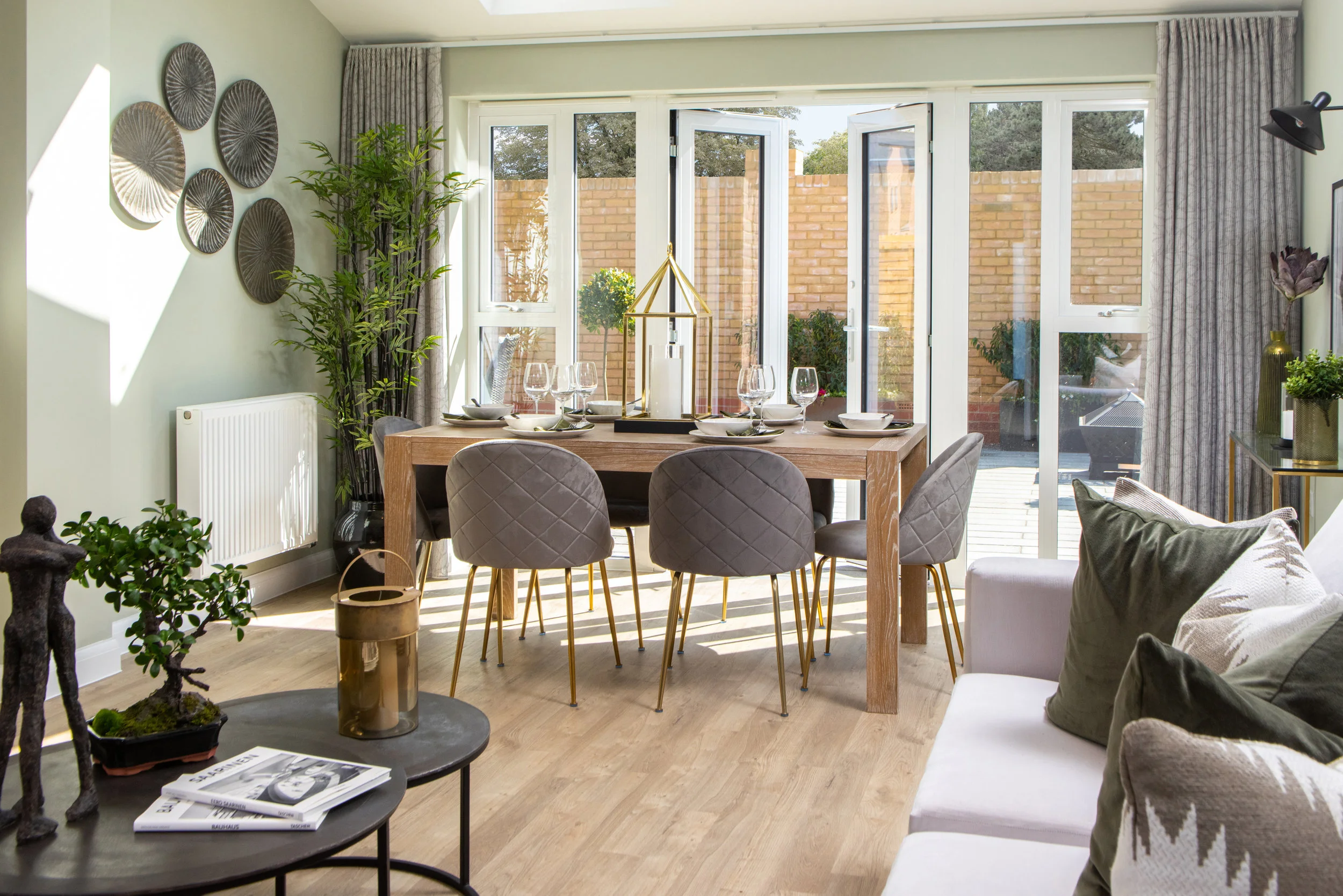 BC-DarwinGreen-Elsworth-4bed 003.jpg