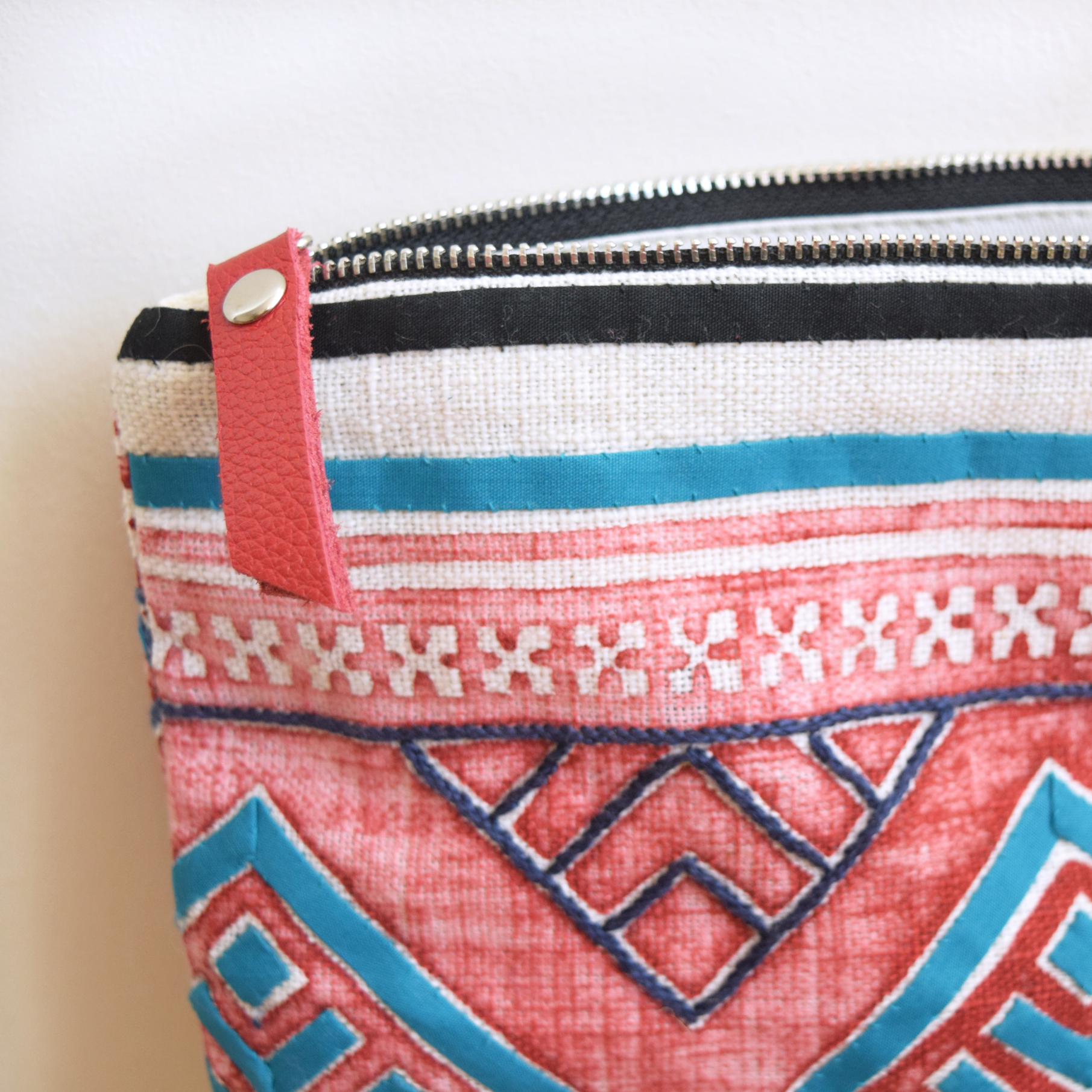 HCL-Mountain_Red_Etsy3.png