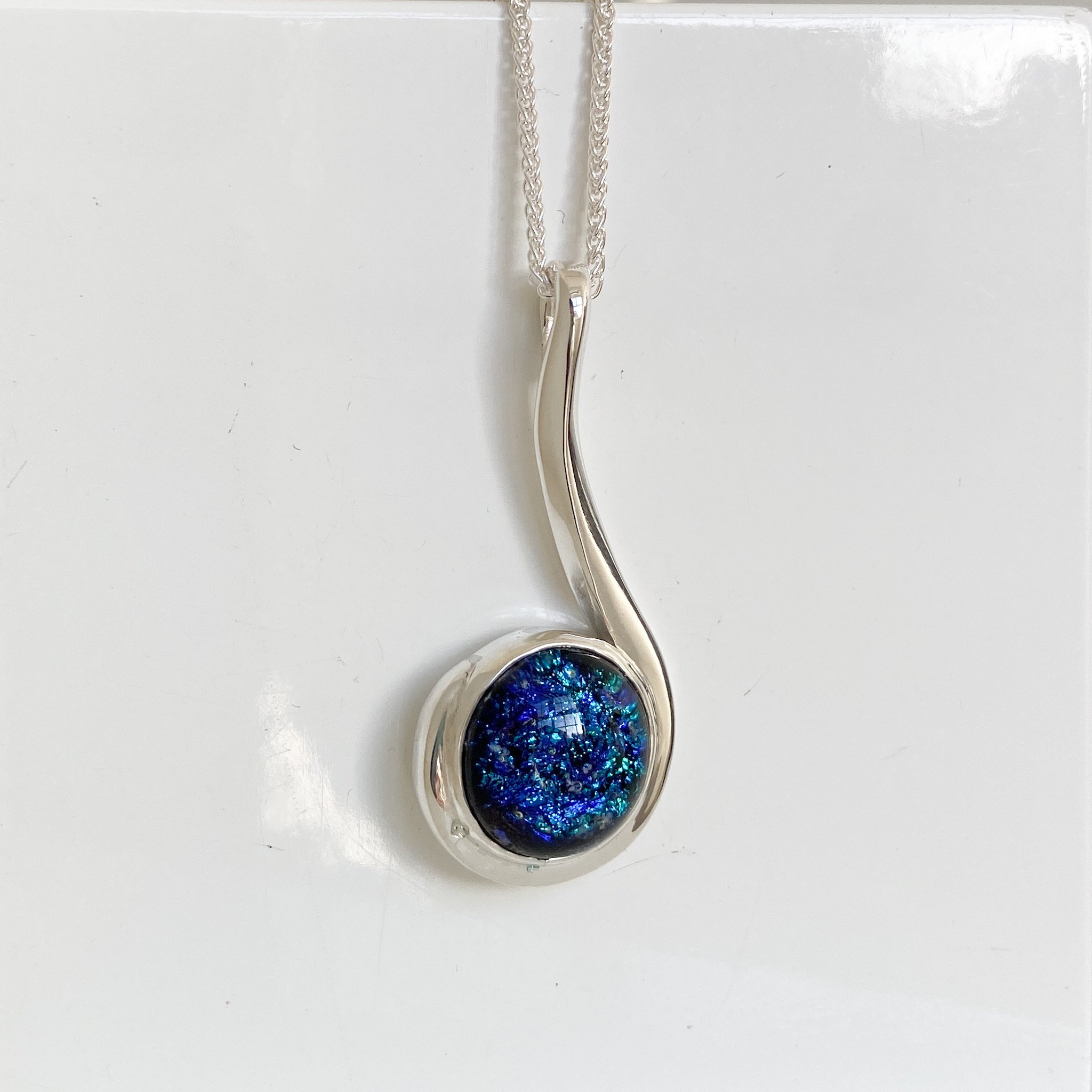 Ashes in glass - Flow pendant