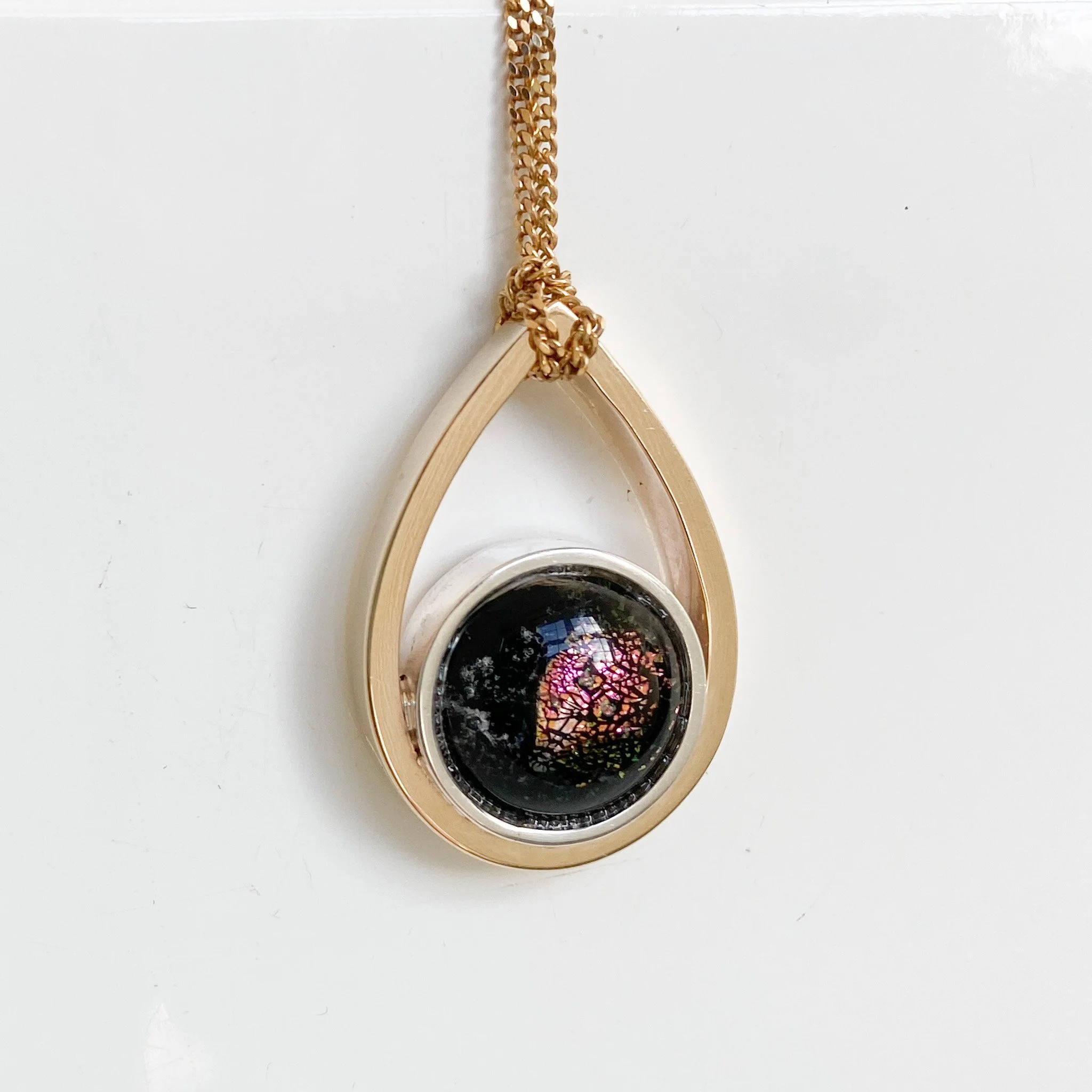 Ashes in glass - Teardrop pendant