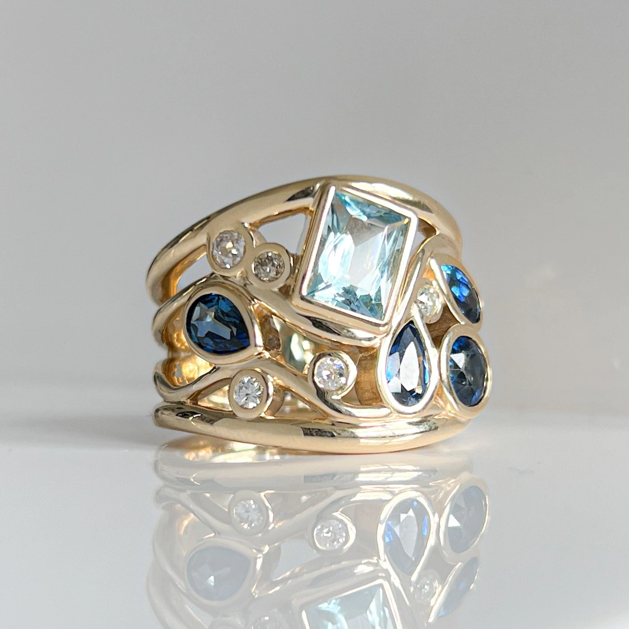 Vicky's statement bubble ring