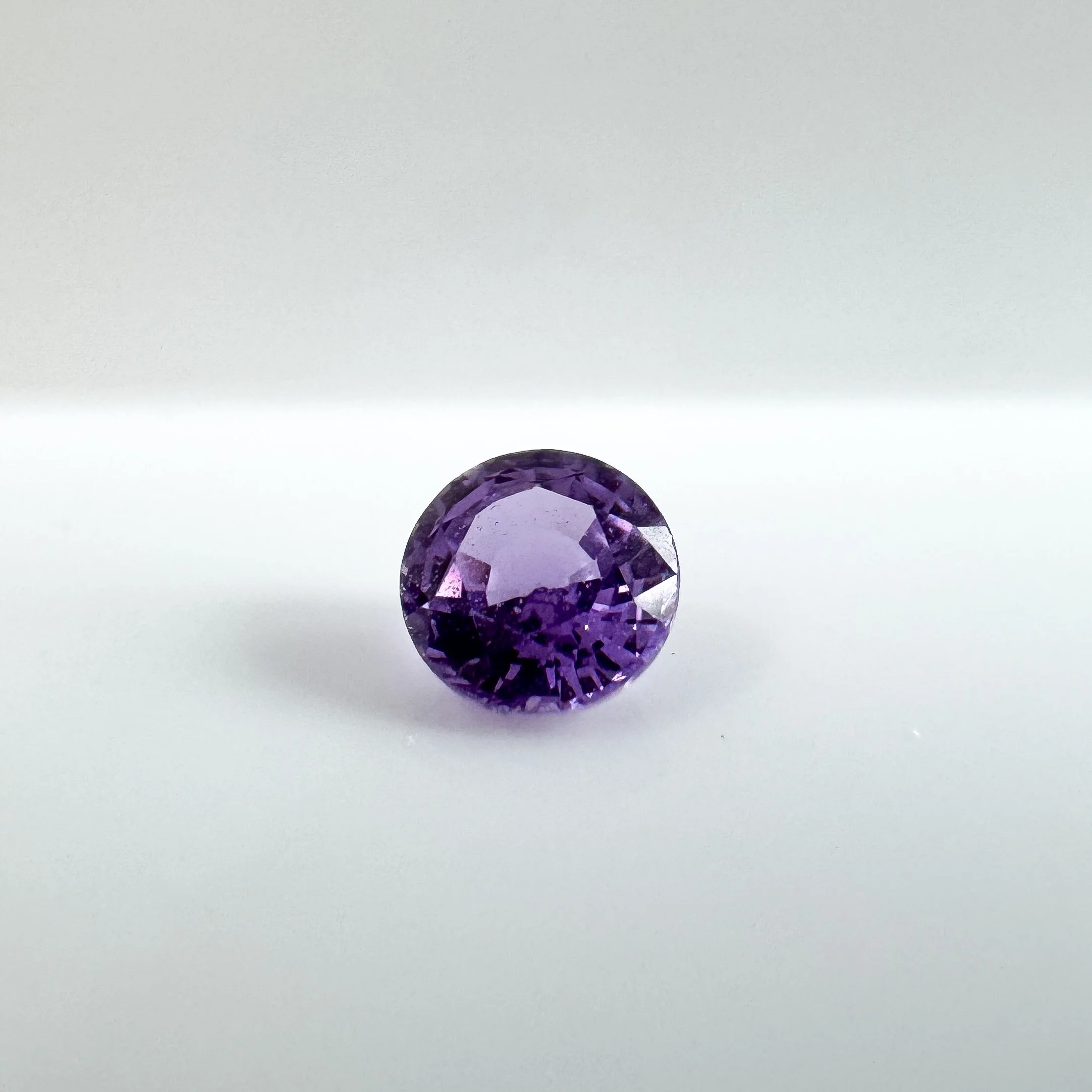 Round shape purple sapphire