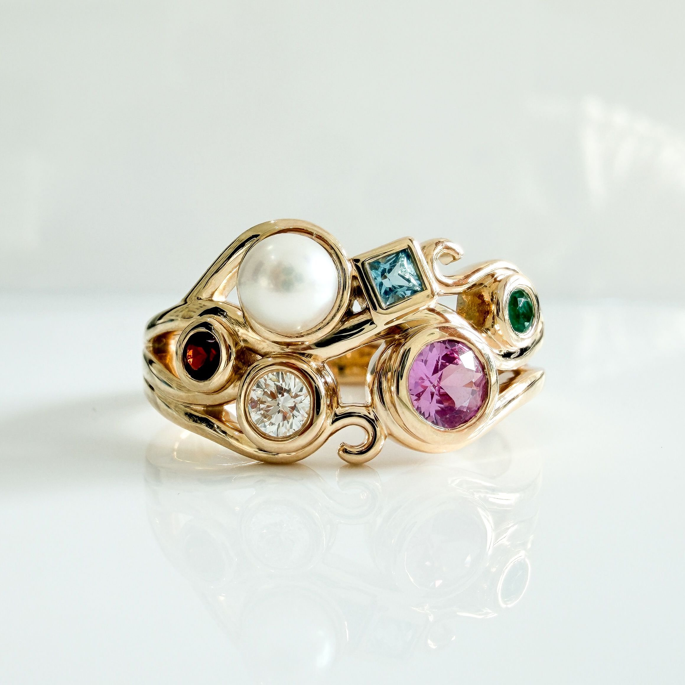 Lisa’s family birthstone ring