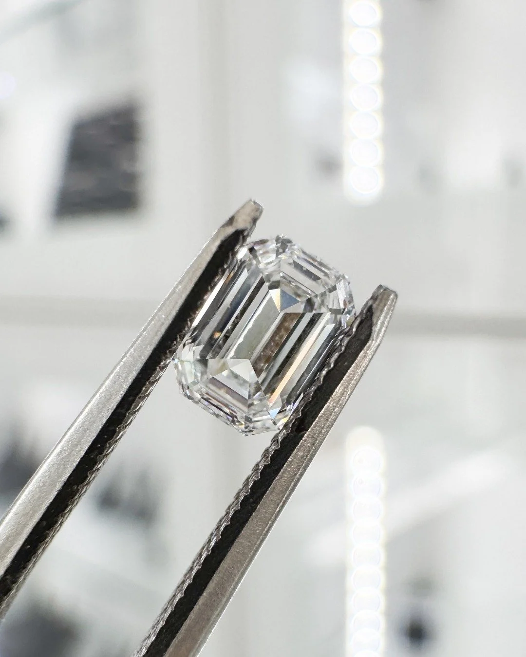 ✨ Our Waitlist is NOW LIVE ✨

Be first in line for something truly special&hellip;

Join our waitlist today for the chance to attend our exclusive Diamond Viewing Event on 29th April 6:00&ndash;7:30pm 💎

Spaces will be very limited, and this is not 