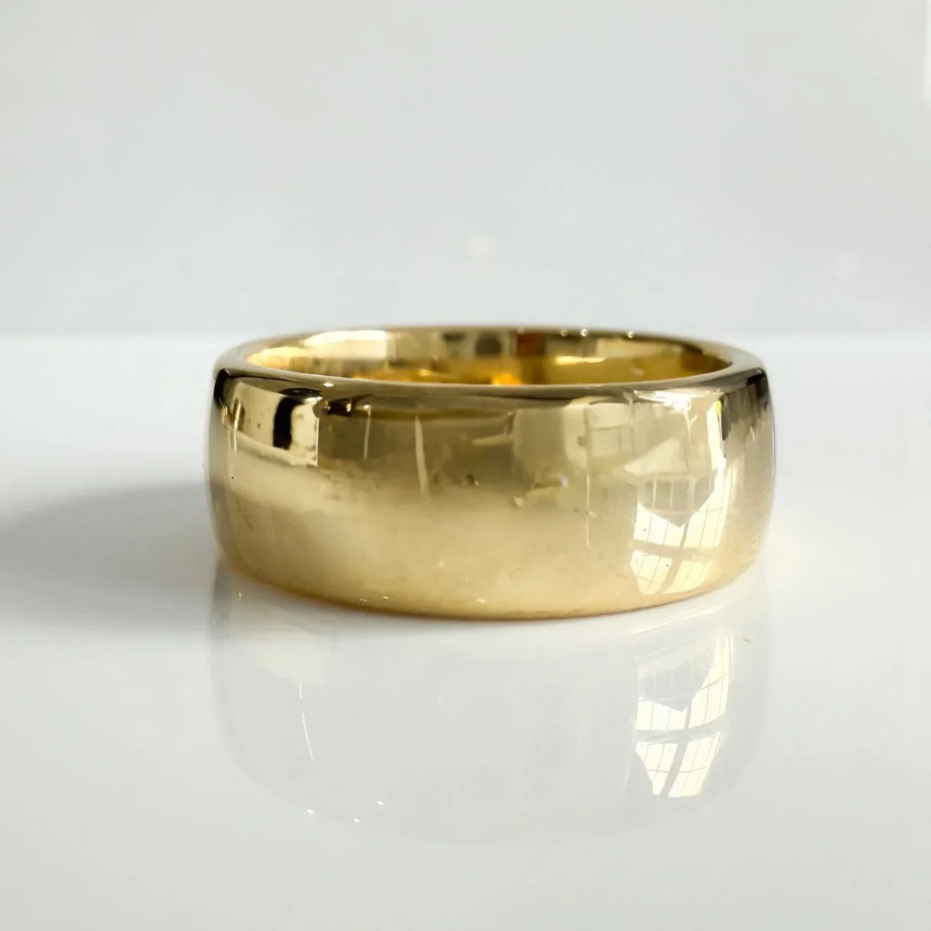 9CT GOLD RING £450+