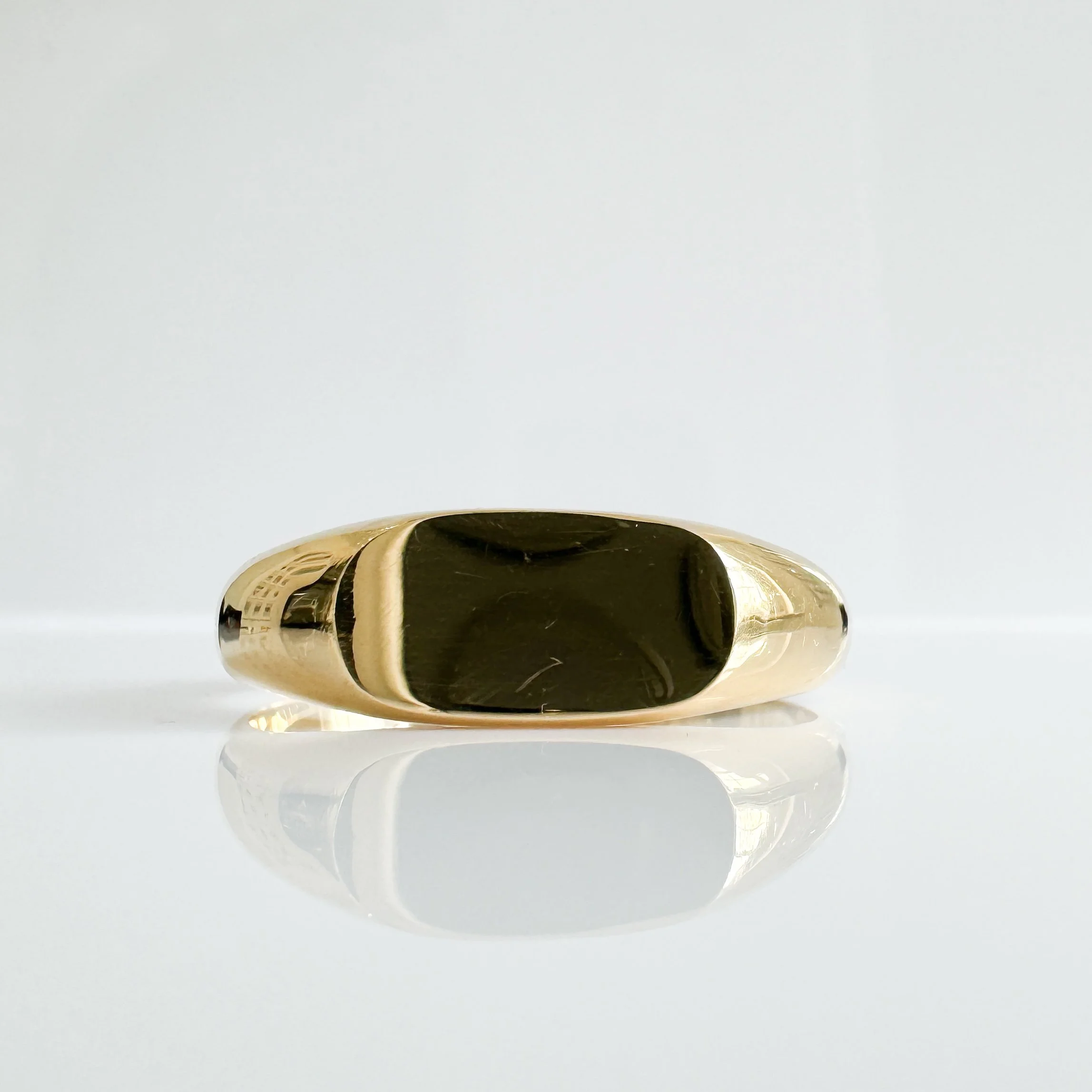Men's classic squared oval signet ring