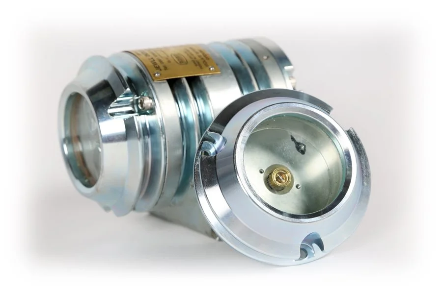 Flameproof line laser