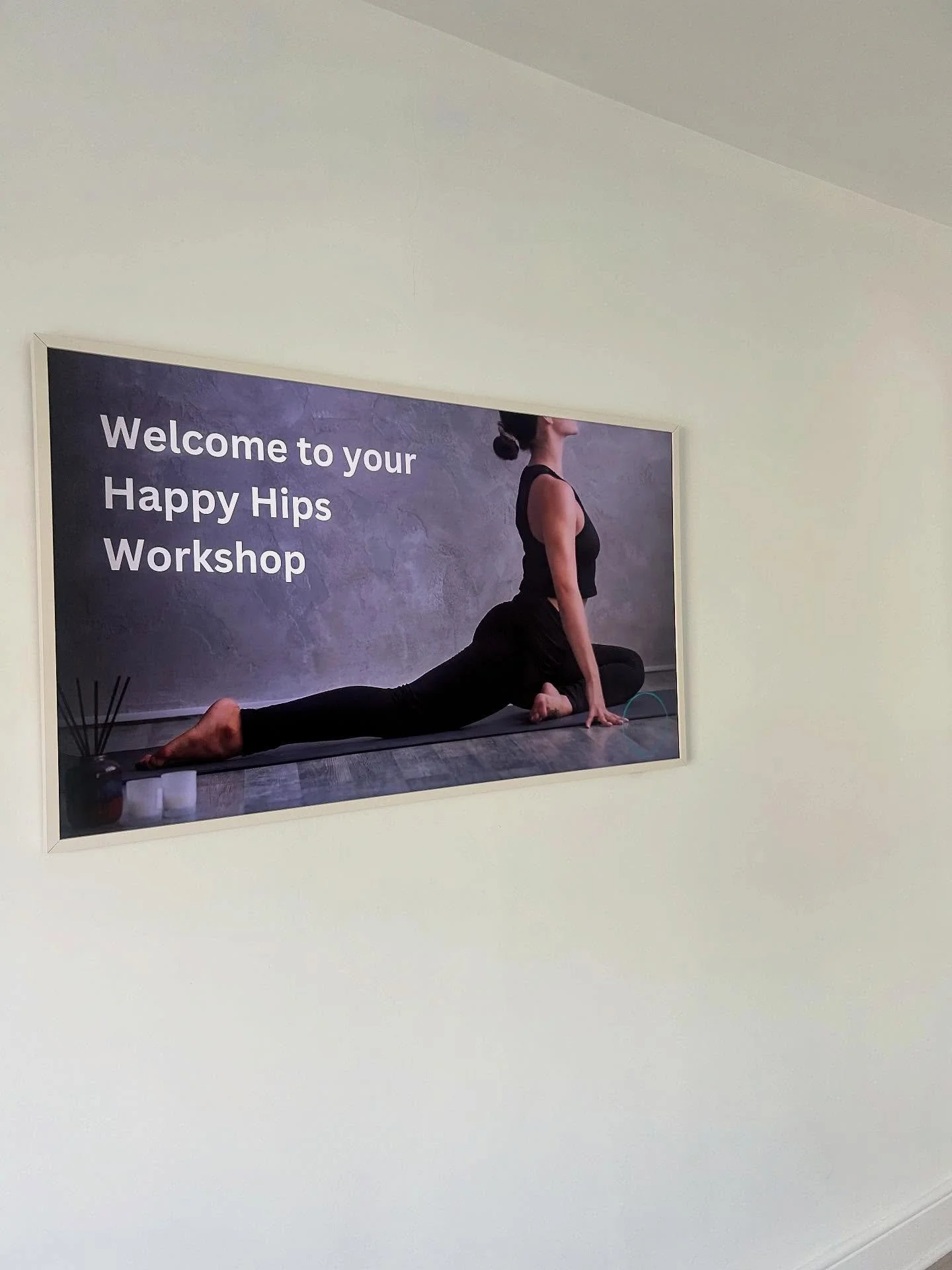 Happy Hips workshop 🥰 this Saturday the 27th Sept at 11.30am - 2 x spots have opened up! 
Are your hips happy? 
Our hip function centers on supporting the body&rsquo;s weight, providing balance, and enabling a wide range of motion for the thigh and 