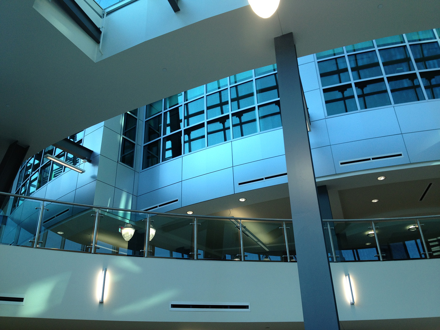  Contemporary Atrium 