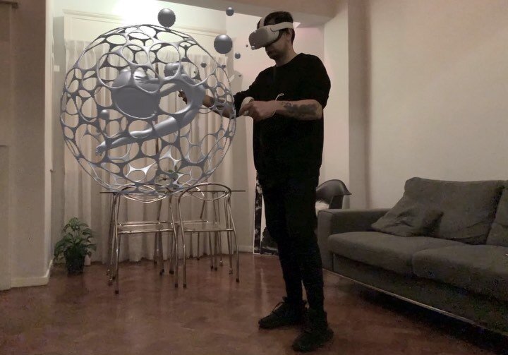 〇

.:.

#vrsculpting 
#sol_ar
.
.
.
.

#oculusquest2vr #oculusquest2 #vrexperiences #vr #vrart #vrartist #c03ra #solar #newmediaart #new_media_art #contemporaryart #digitalart #digitalartist #vrexperience #gravitysketchvr #cyberpunk #cyberpunkart #cy