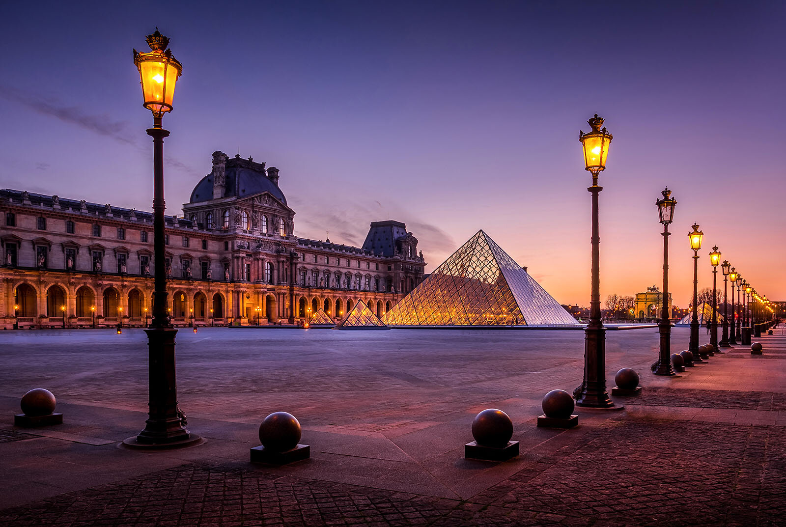 paris-the-louvre-photo-sunset-best-romantic-wallpaper-download-by-anton-alymov.jpg