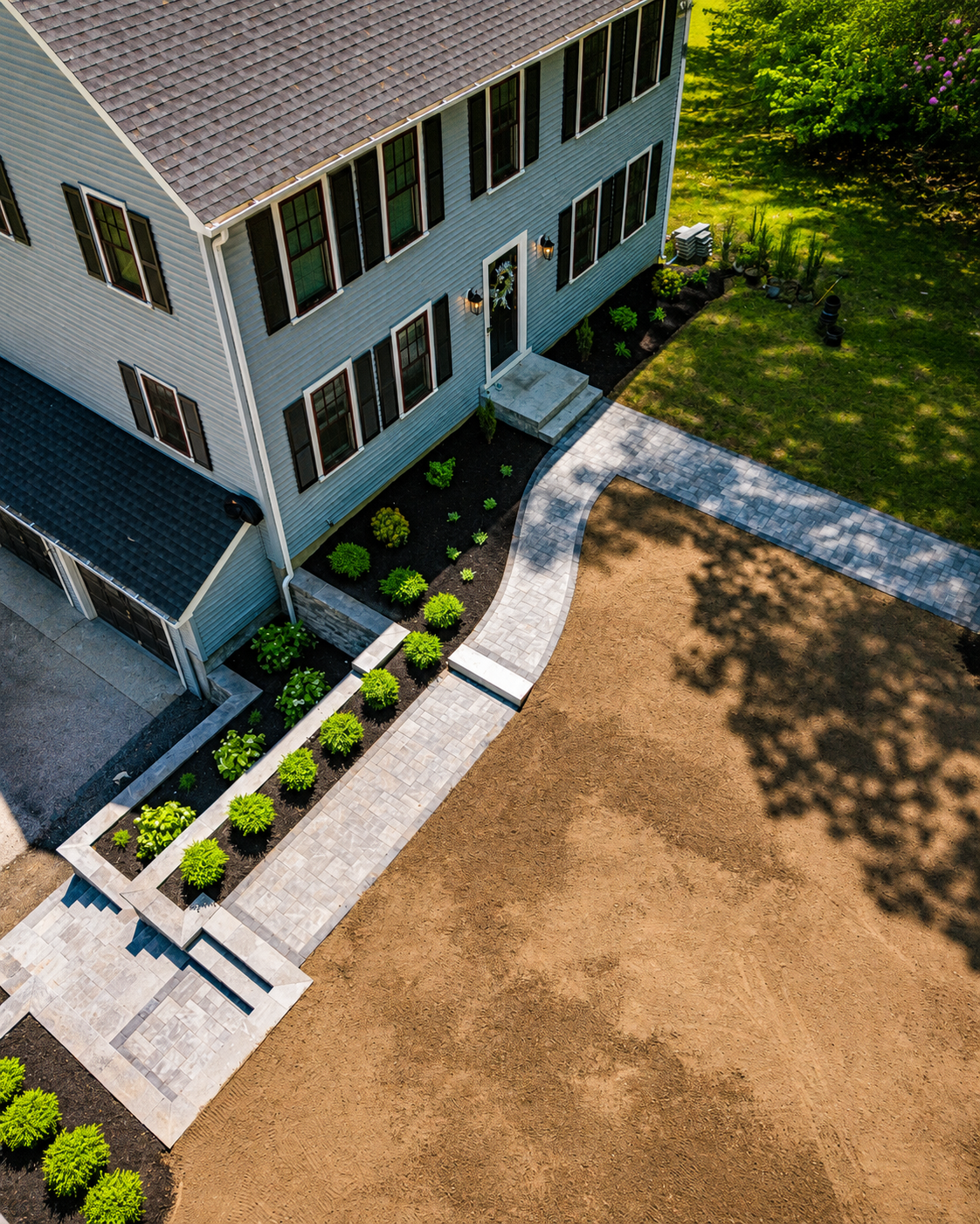 Retention Wall, Mulching, Planting, Pavers