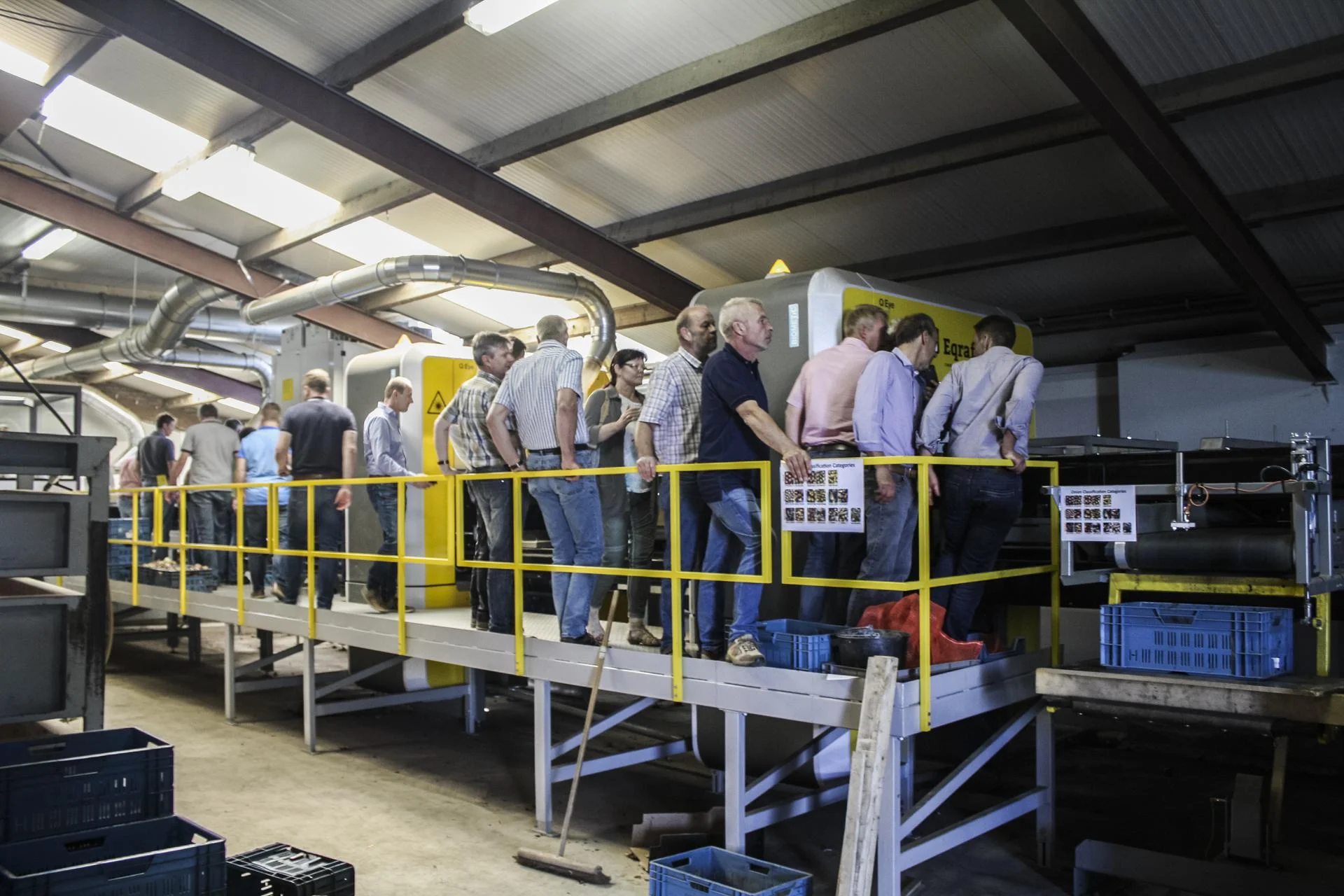 Hoza Eqrader Demo Week