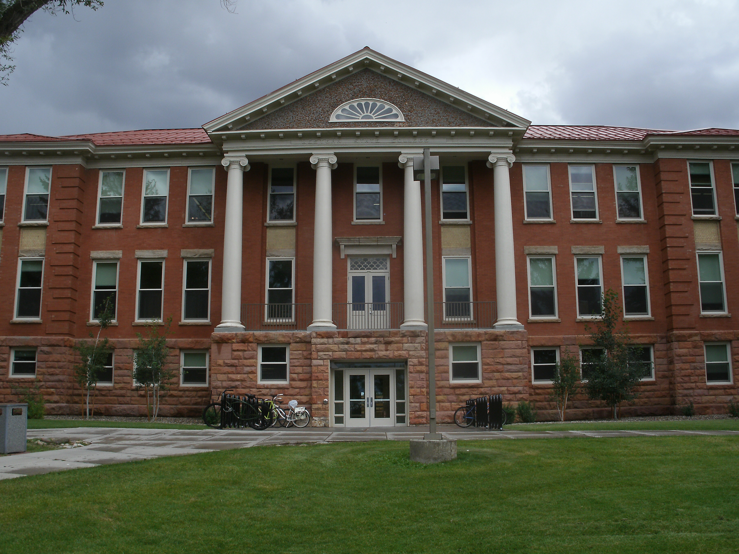 school building.png