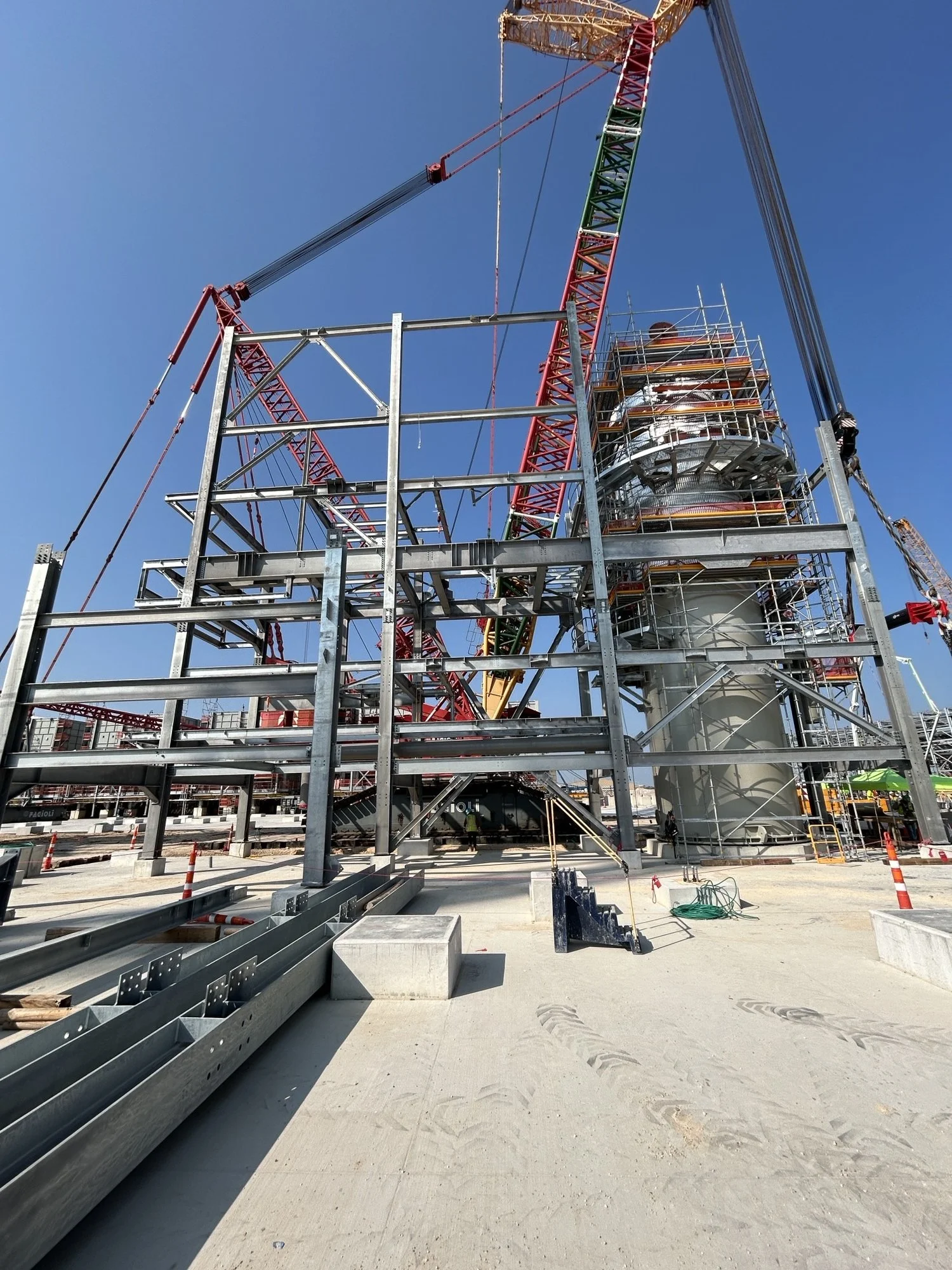 Structural steel fabrication by Central Texas Iron Works using the Vectis Rover for CJP welding.