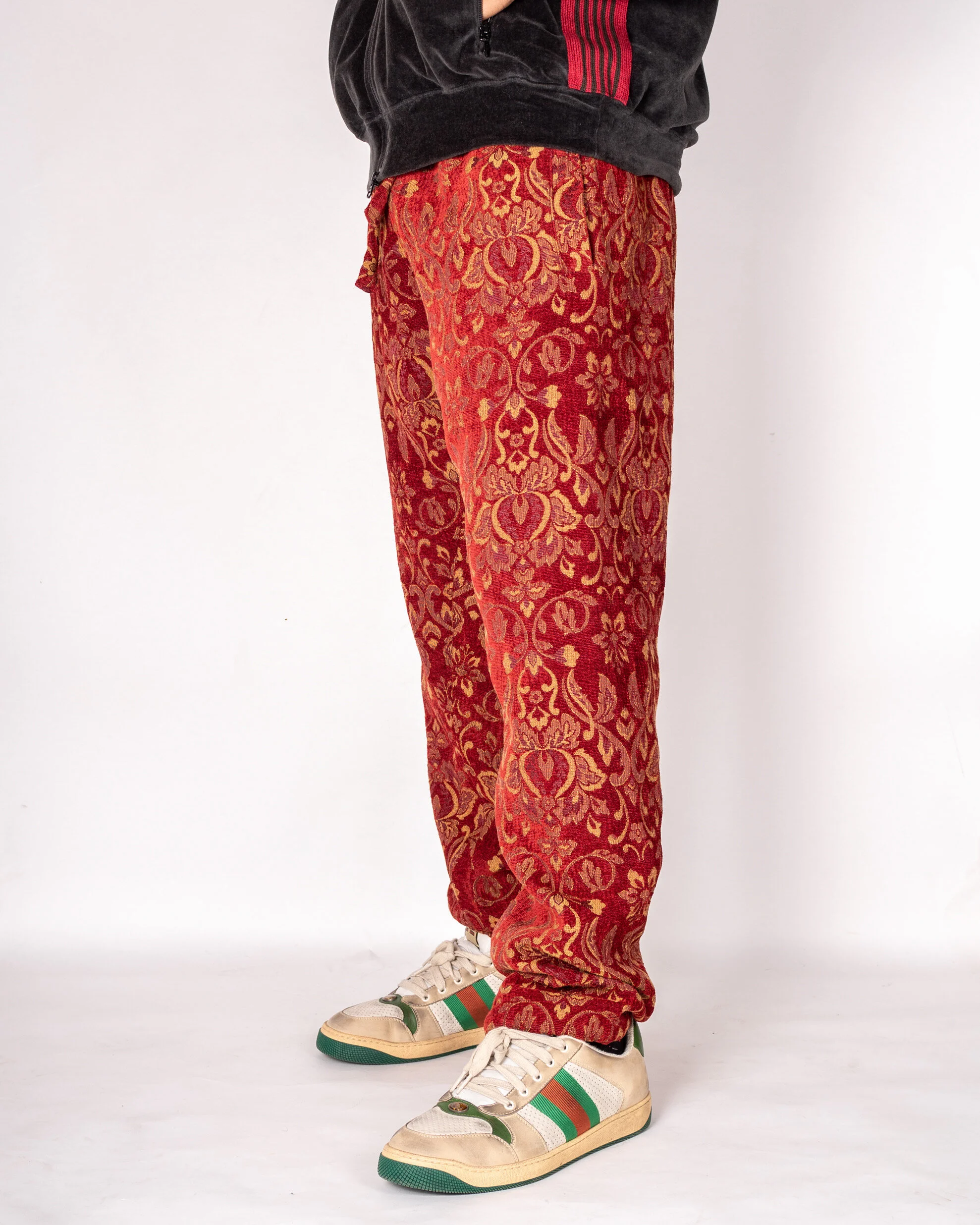 F00B3A39-C0F7-4911-B991-110F356109DF